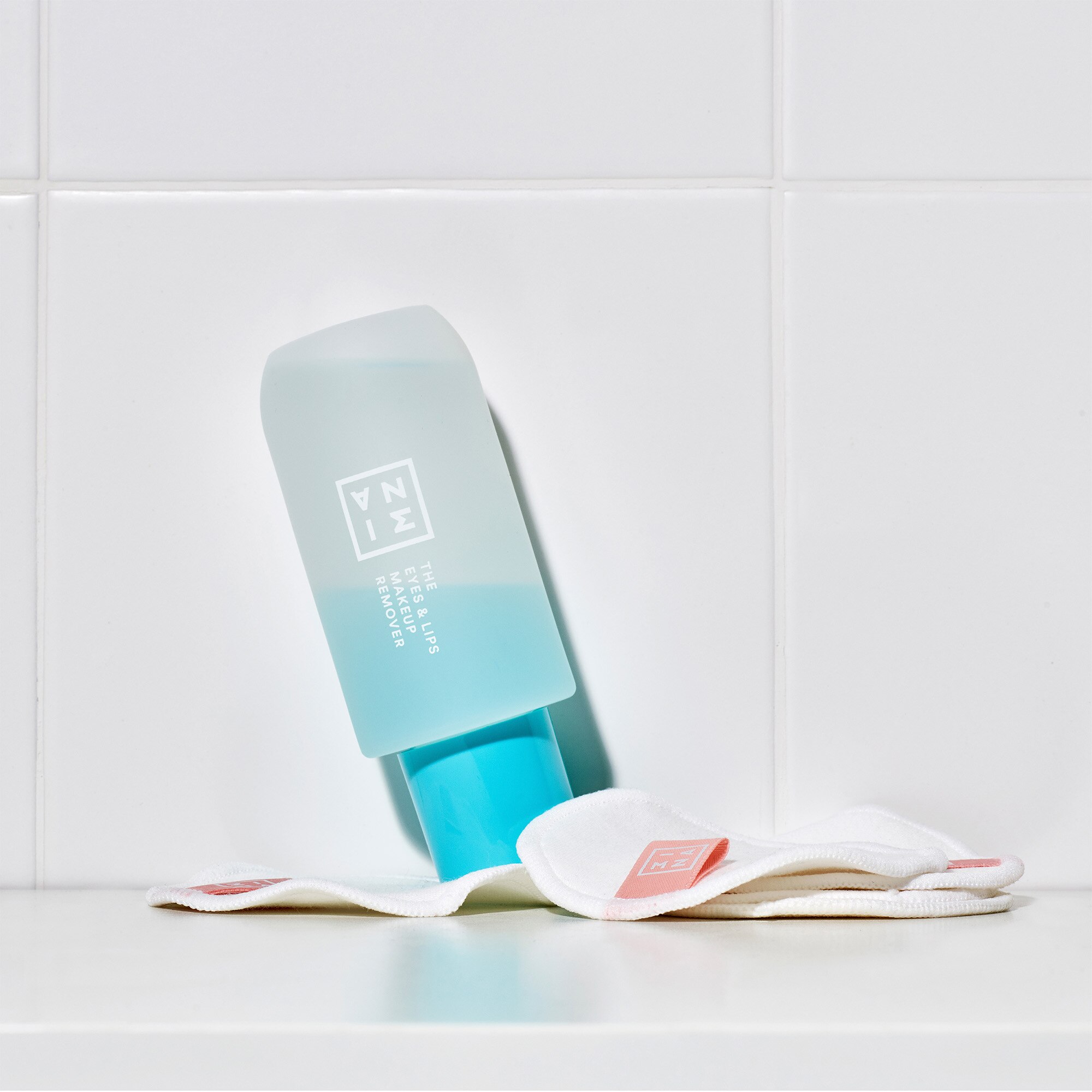 Imagen 6 de The Eyes & Lips Makeup Remover 3INA - 100 ml