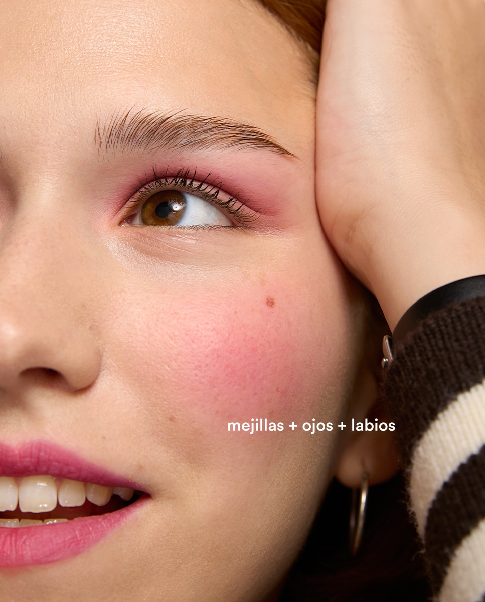 Imagen 2 de Colorete de crema a polvo The No-Rules Cloud 3INA 8gr - 250 8 gr 250
