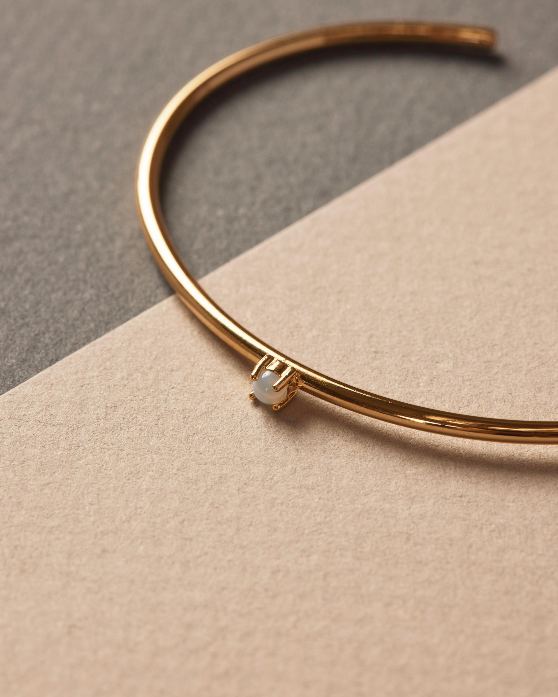 Brazalete rígido fino con piedra - Apodemia - Morado Morado-3