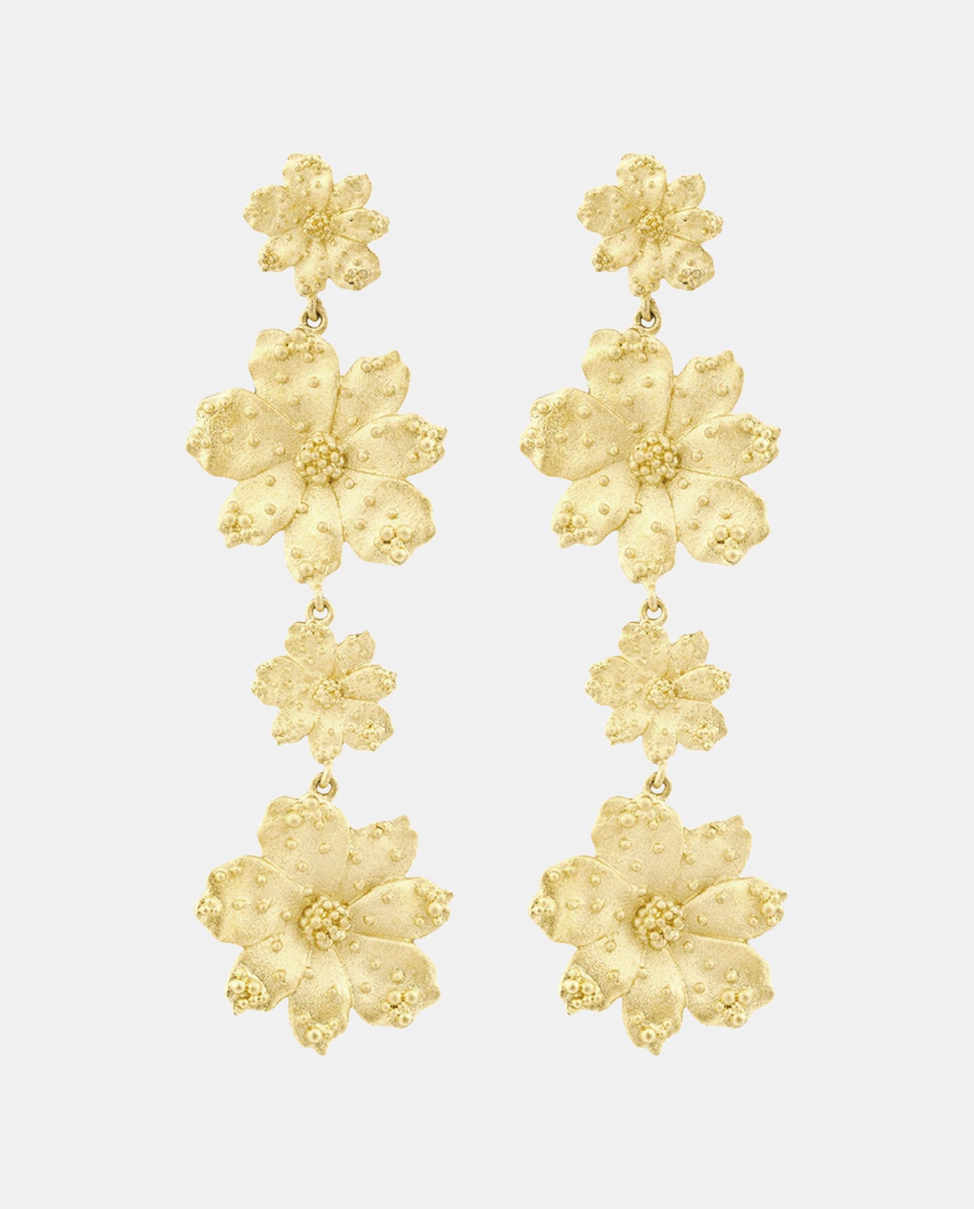 Imagen 0 de Pendientes largos  zinnia Dorado