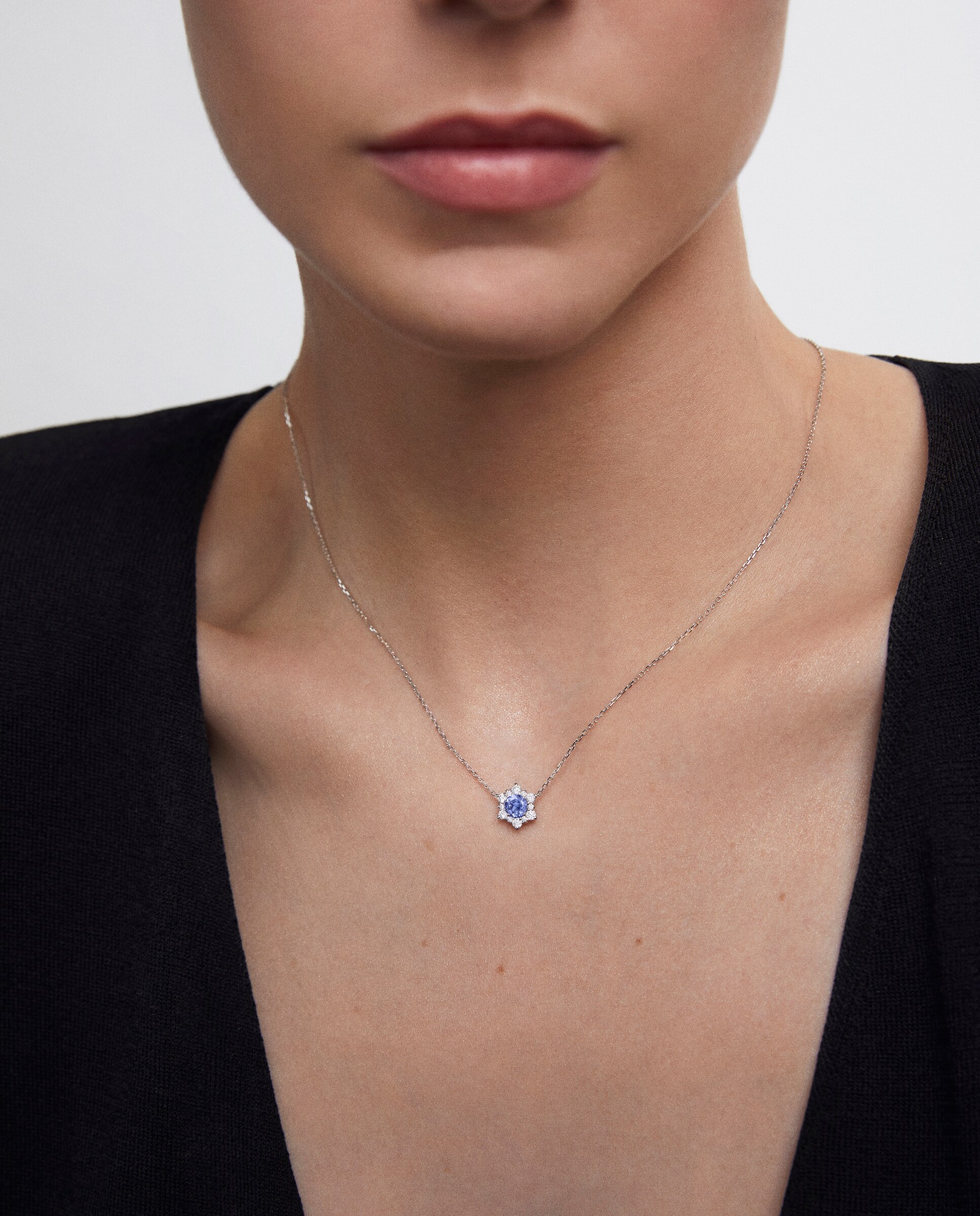 Cadena con colgante spirit of the rose de tanzanita y diamantes en oro blanco de 18 kt - MUMIT - Blanco Blanco-3