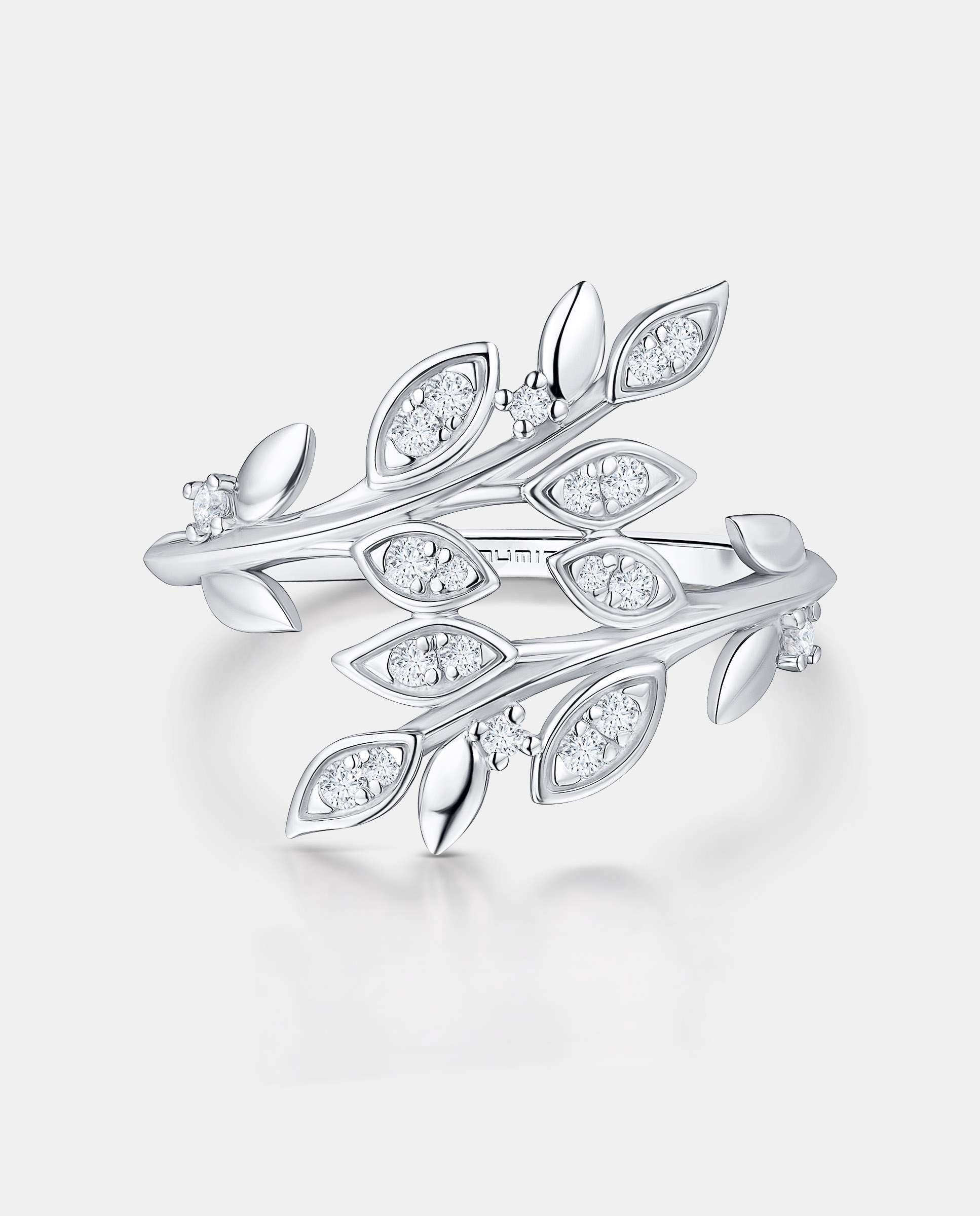 Imagen 0 de Anillo con piedras dafne de diamantes en oro blanco de 18 kt Blanco