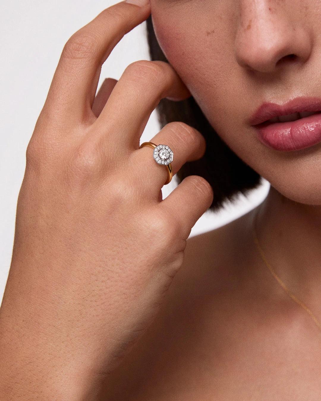 Imagen 2 de Sortija art deco belle de diamantes 0,43 cts. en oro blanco y amarillo de 18 kt - MUMIT - Plata Plata