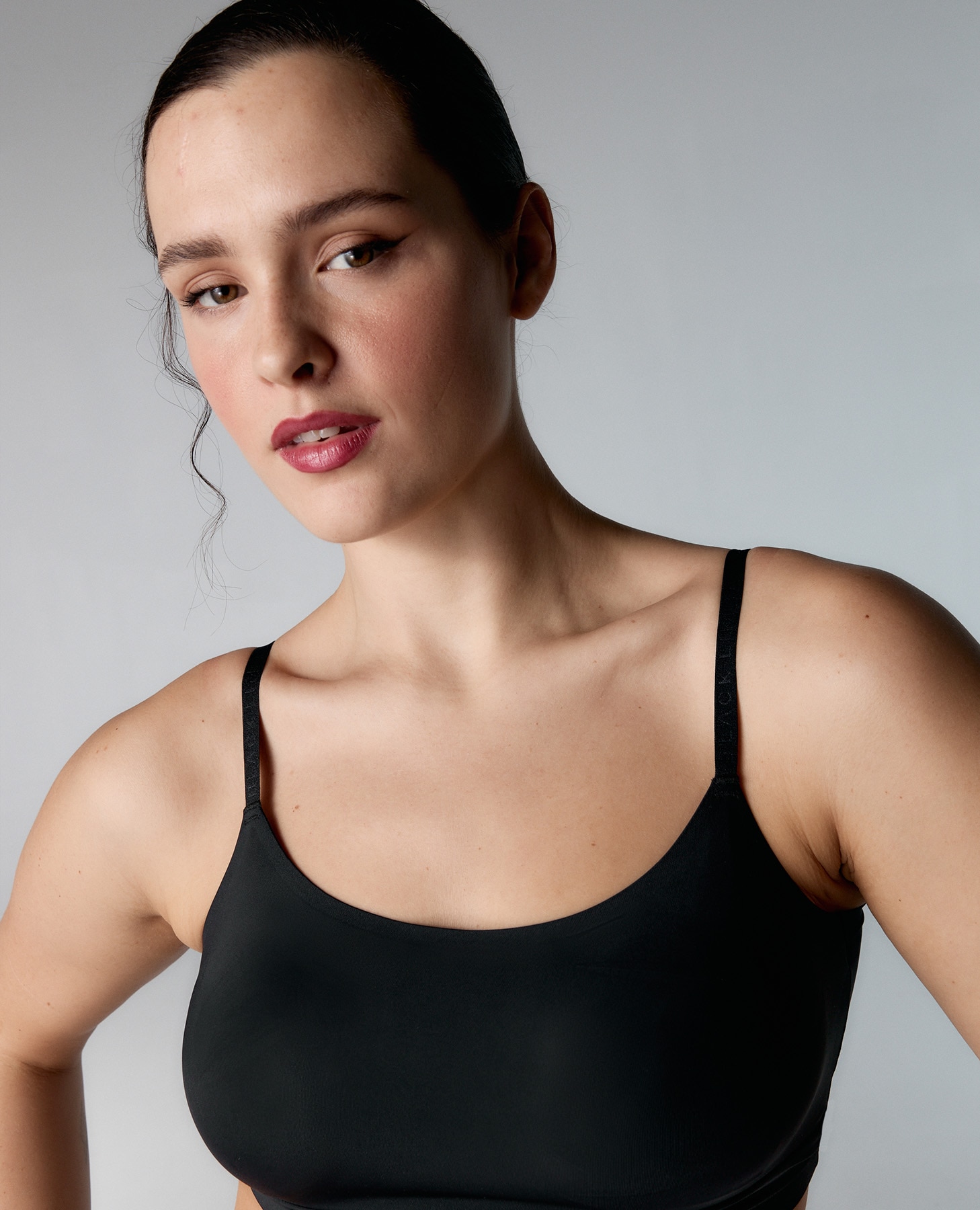 Black Limba - Sujetador bralette balconette de microfibra lisa.