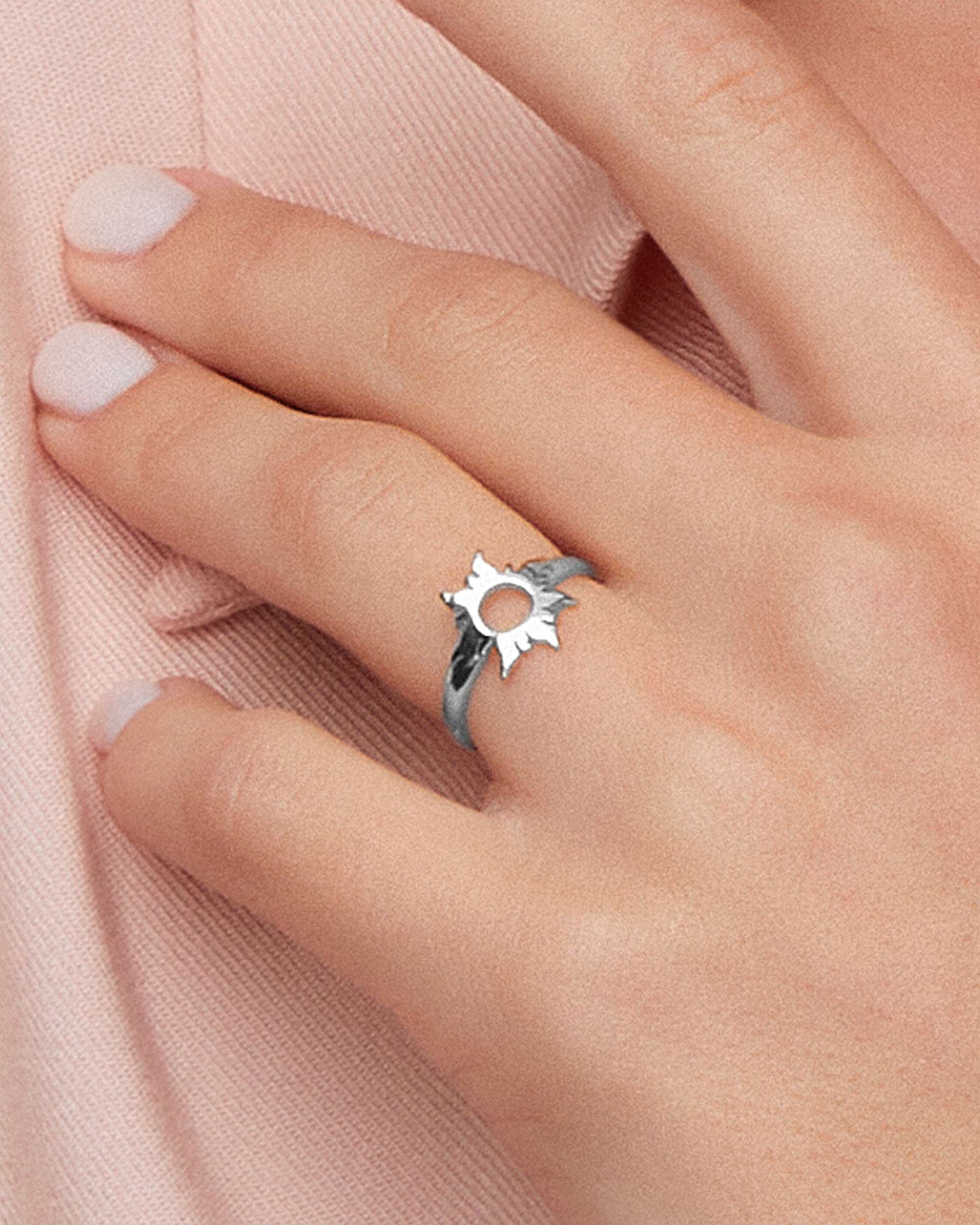 Anillo de plata con motivo eguzkilore - Plateado Plateado-3