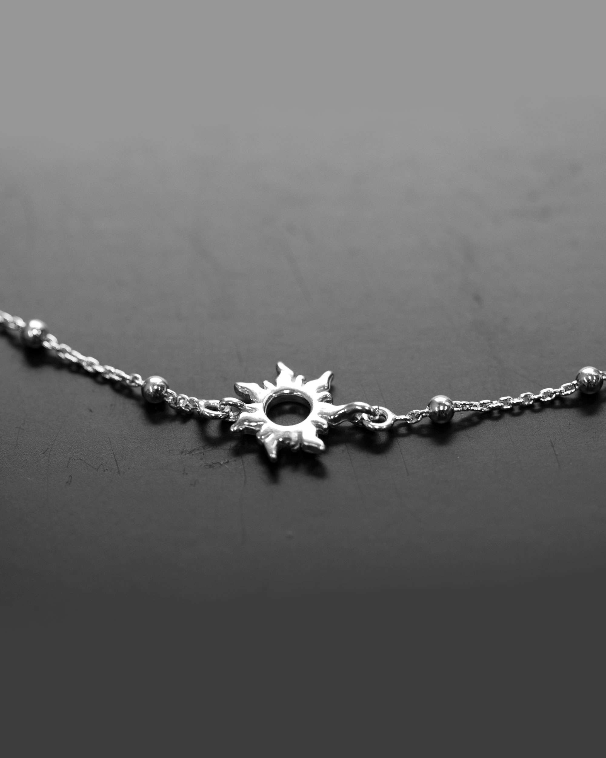 Collar mountain de plata con cadena de bolitas - Eguzkilore - Plateado Plateado-2