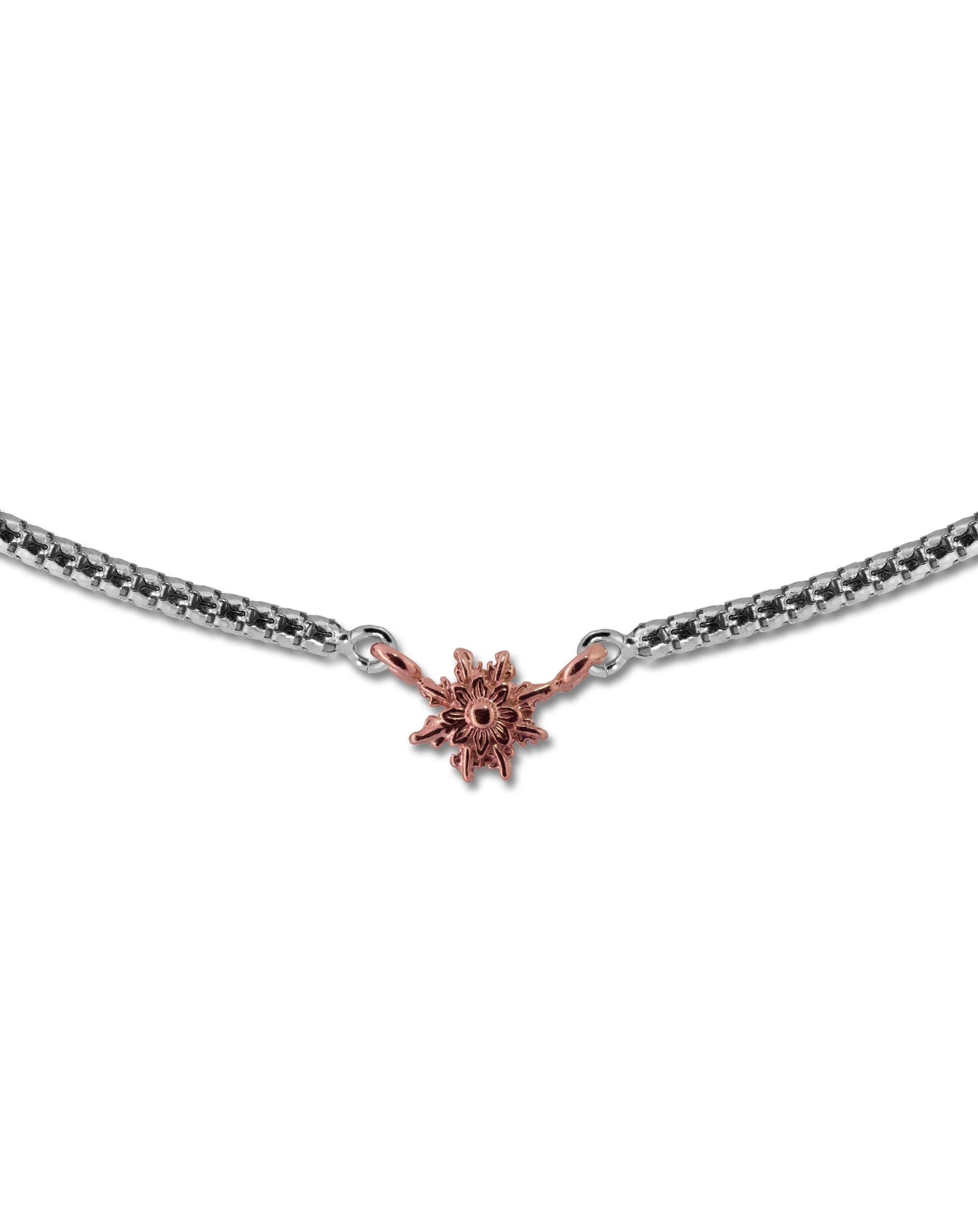 Collar de plata con 3 eguzkilore rosas y cadena semirígida - Plata / Rosa Plata / Rosa-2