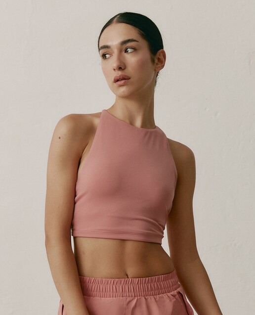 Imagen 0 de Sujetador deportivo de escote halter con espalda descubierta