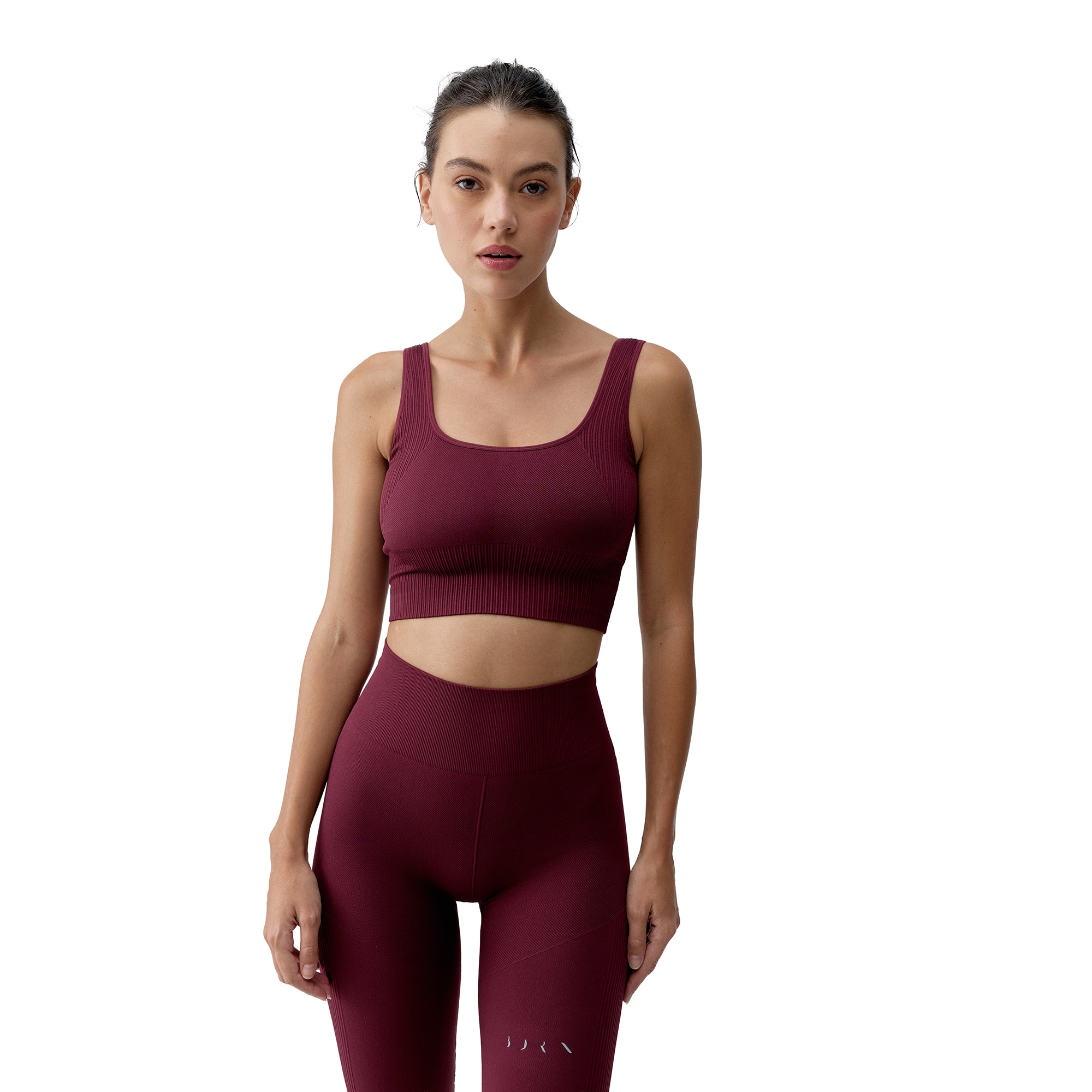 Top de mujer Yami Born Living Yoga