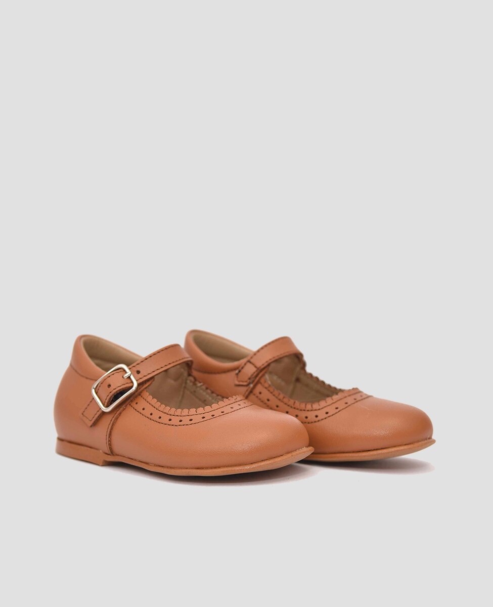 Zapatos best sale camel niña