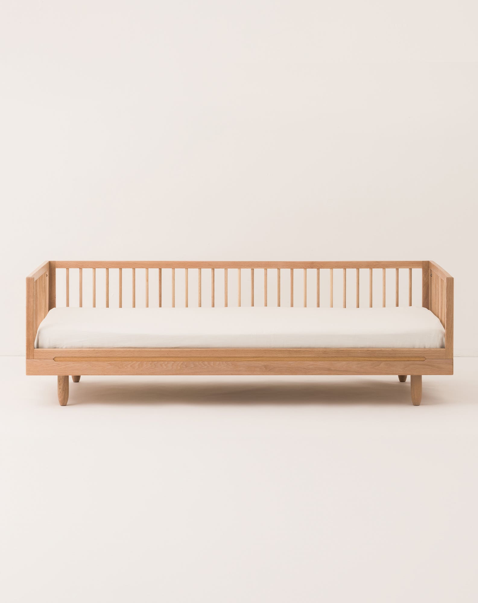 Cama adulto de roble macizo + extensión sofa Nobodinoz Pure Natural-1