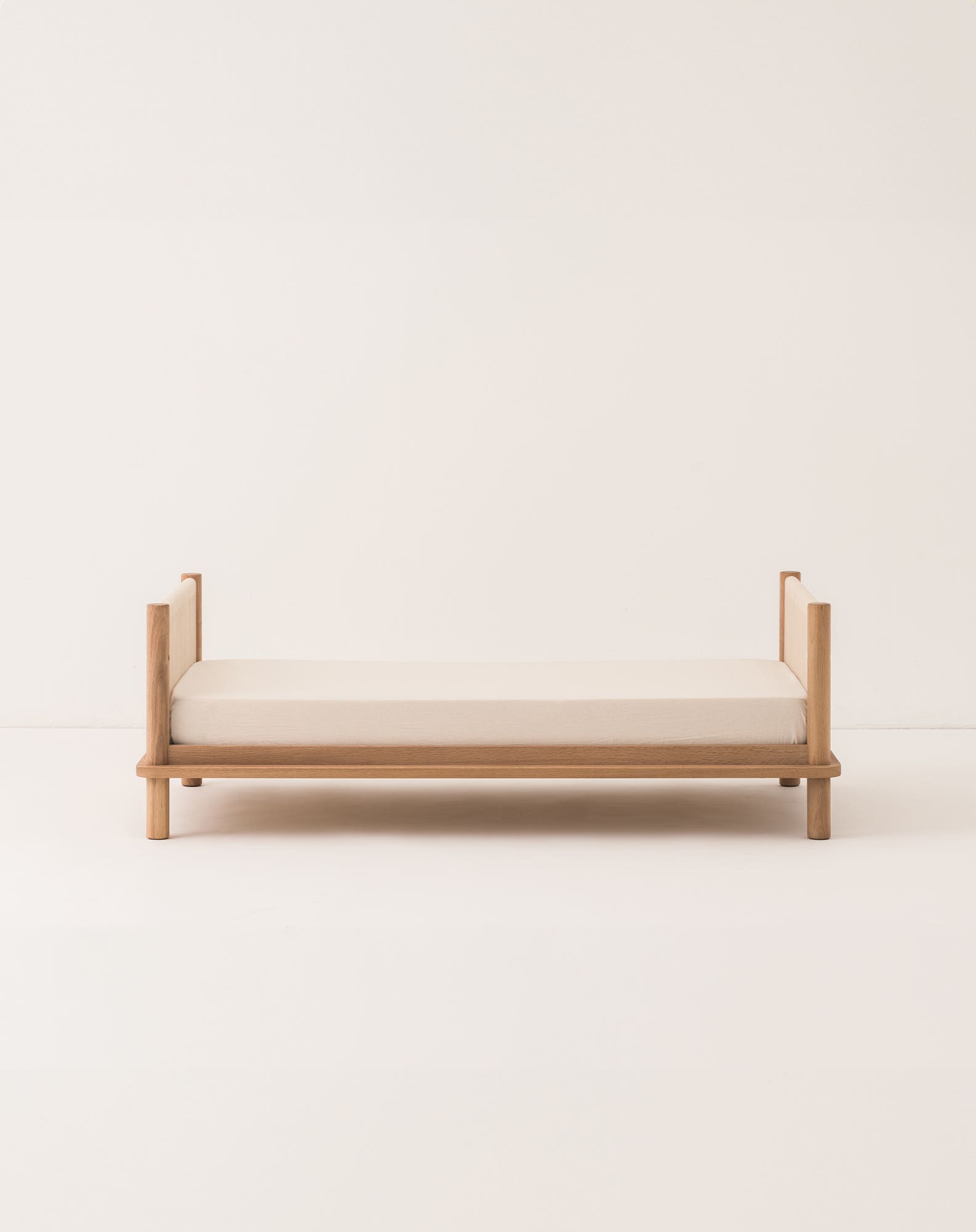 Cama junior de roble macizo Nobodinoz Latitude - Natural Natural-3