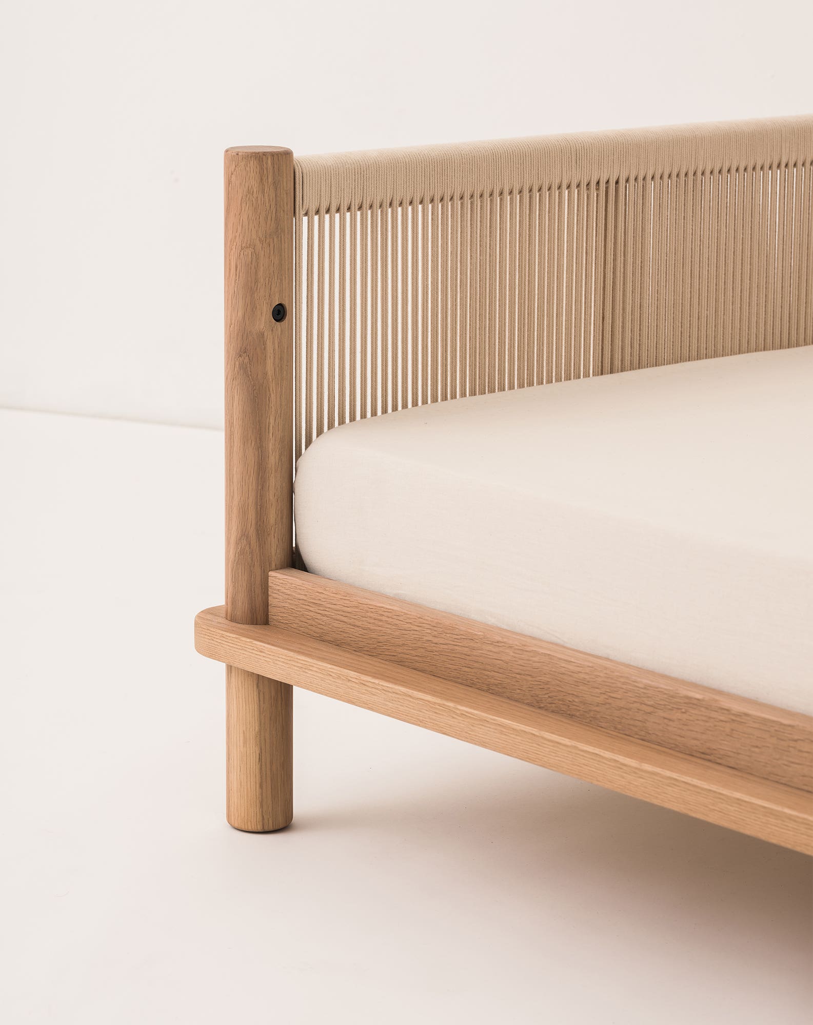 Cama junior de roble macizo Nobodinoz Latitude - Natural Natural-4