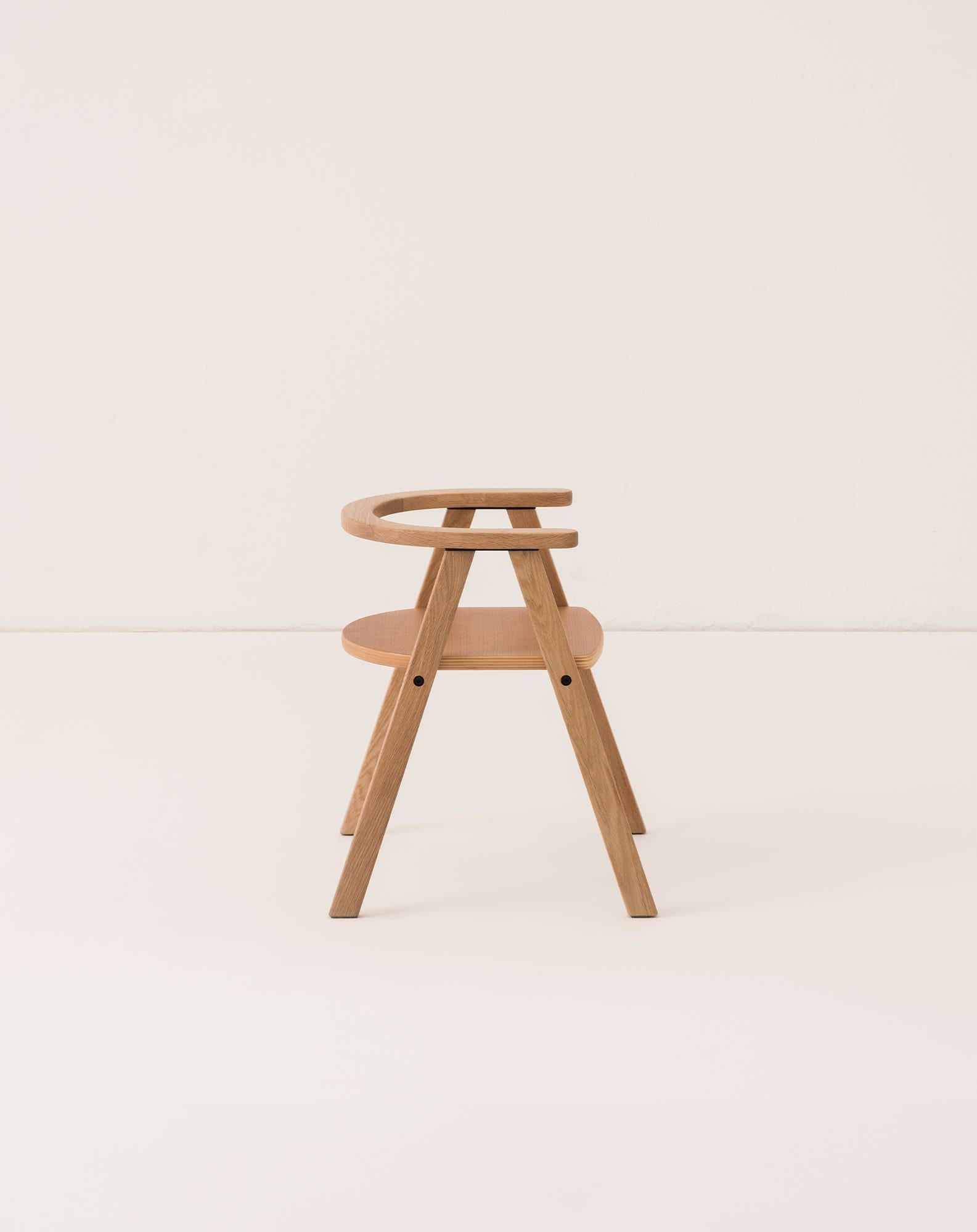 Set mesa y una silla Nobodinoz Growing Green - Natural Natural-4