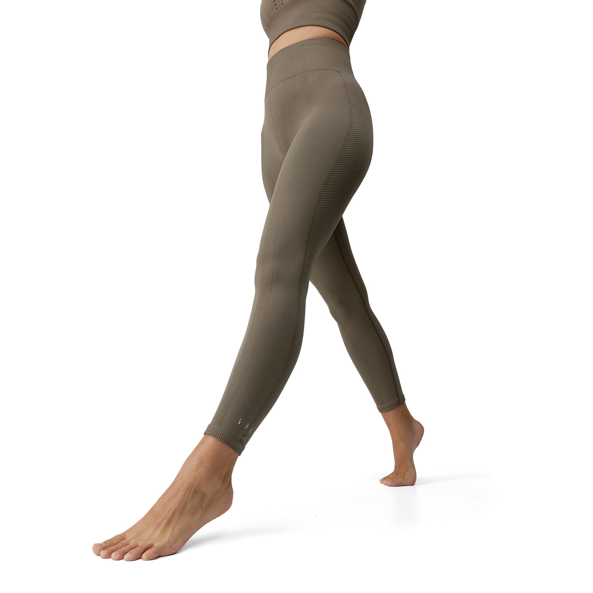 Imagen 0 de Malla de mujer India Born Living Yoga Nuez