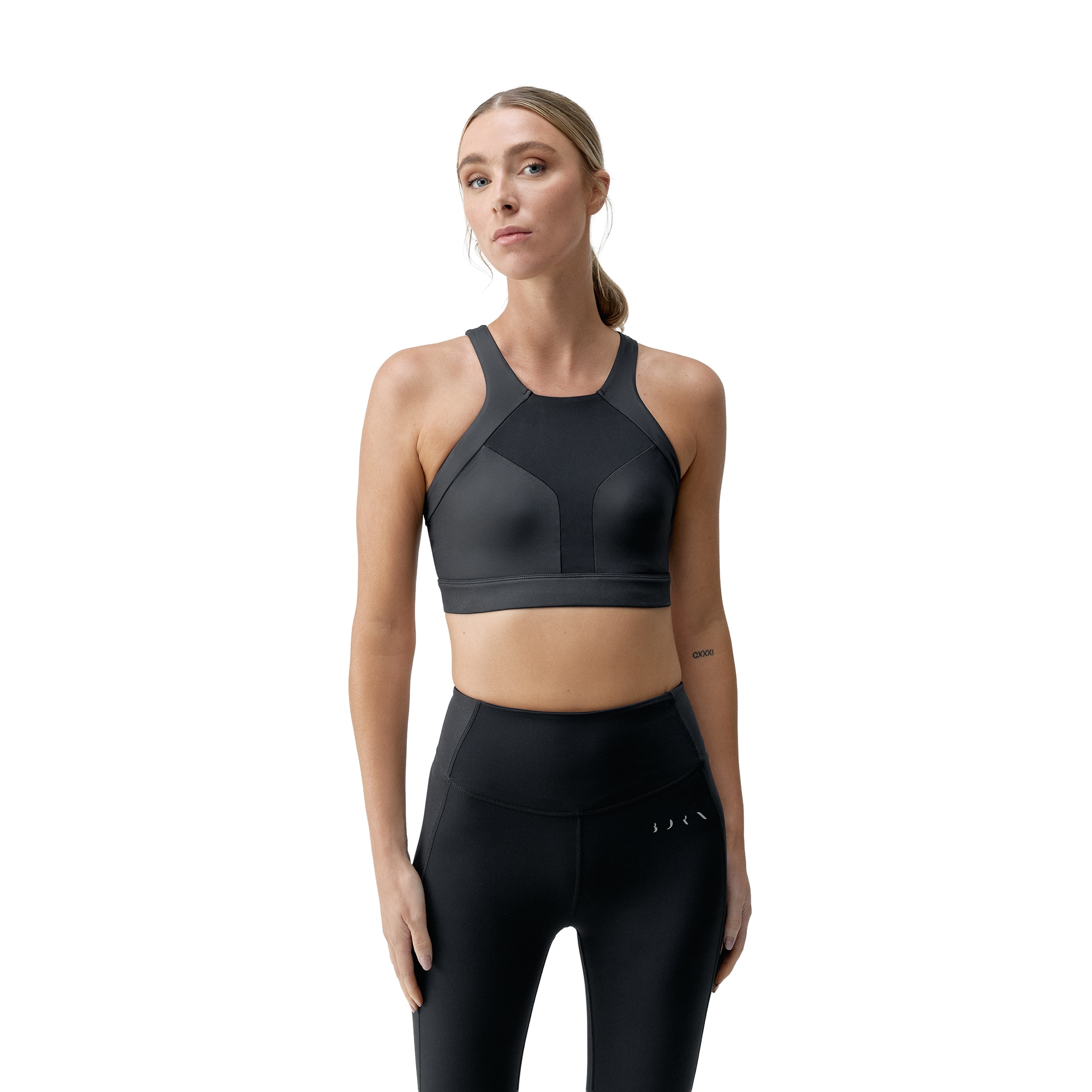 Born Top de mujer Luana Living Yoga Negro