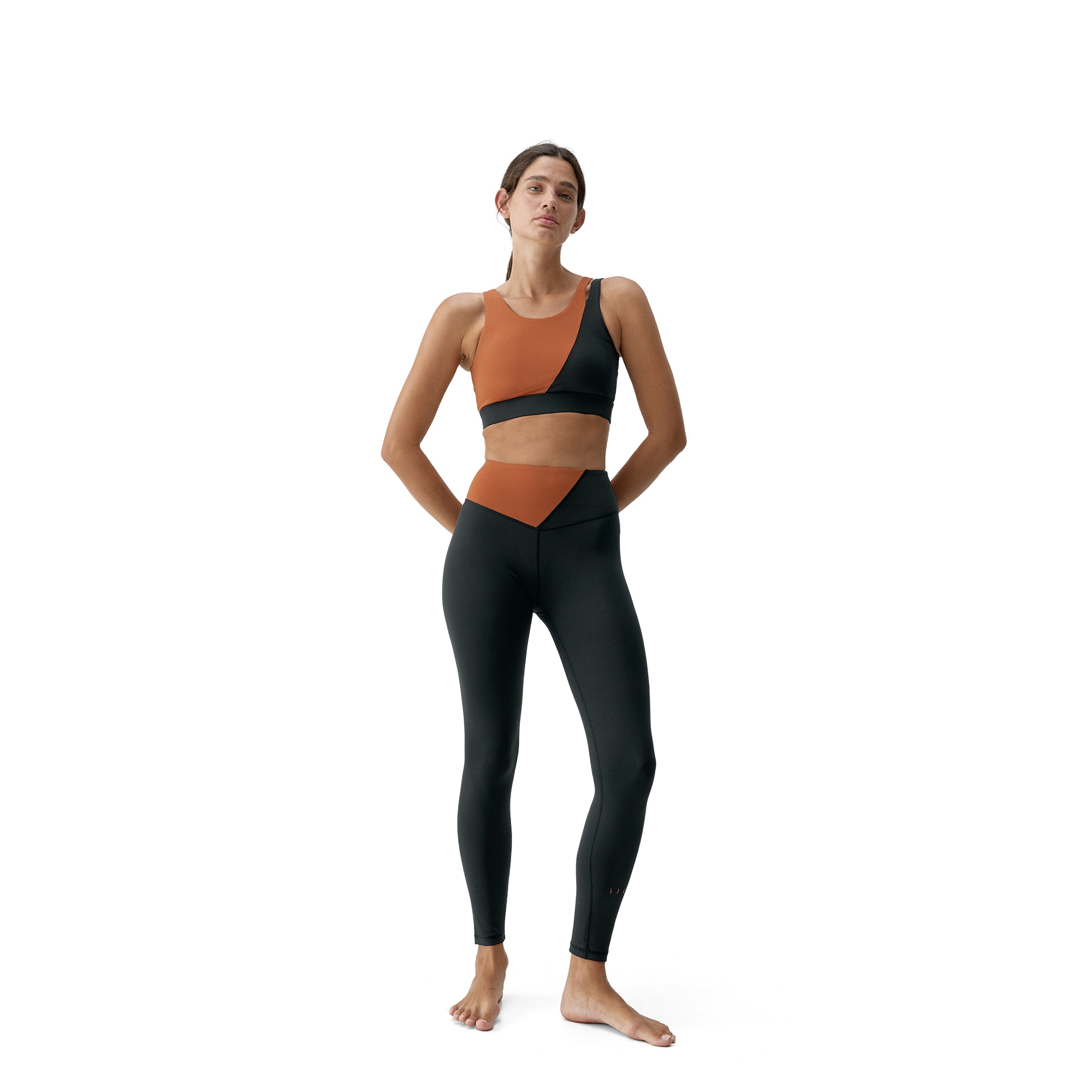 Malla de Mujer Omkara BORN - Negro / Naranja Negro / Naranja-4