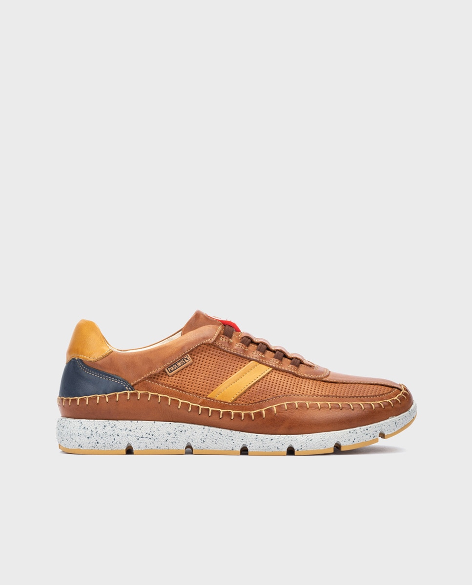 Pikolinos - Zapatillas de hombre de piel con plantilla Memory Foam y suela extraligera.