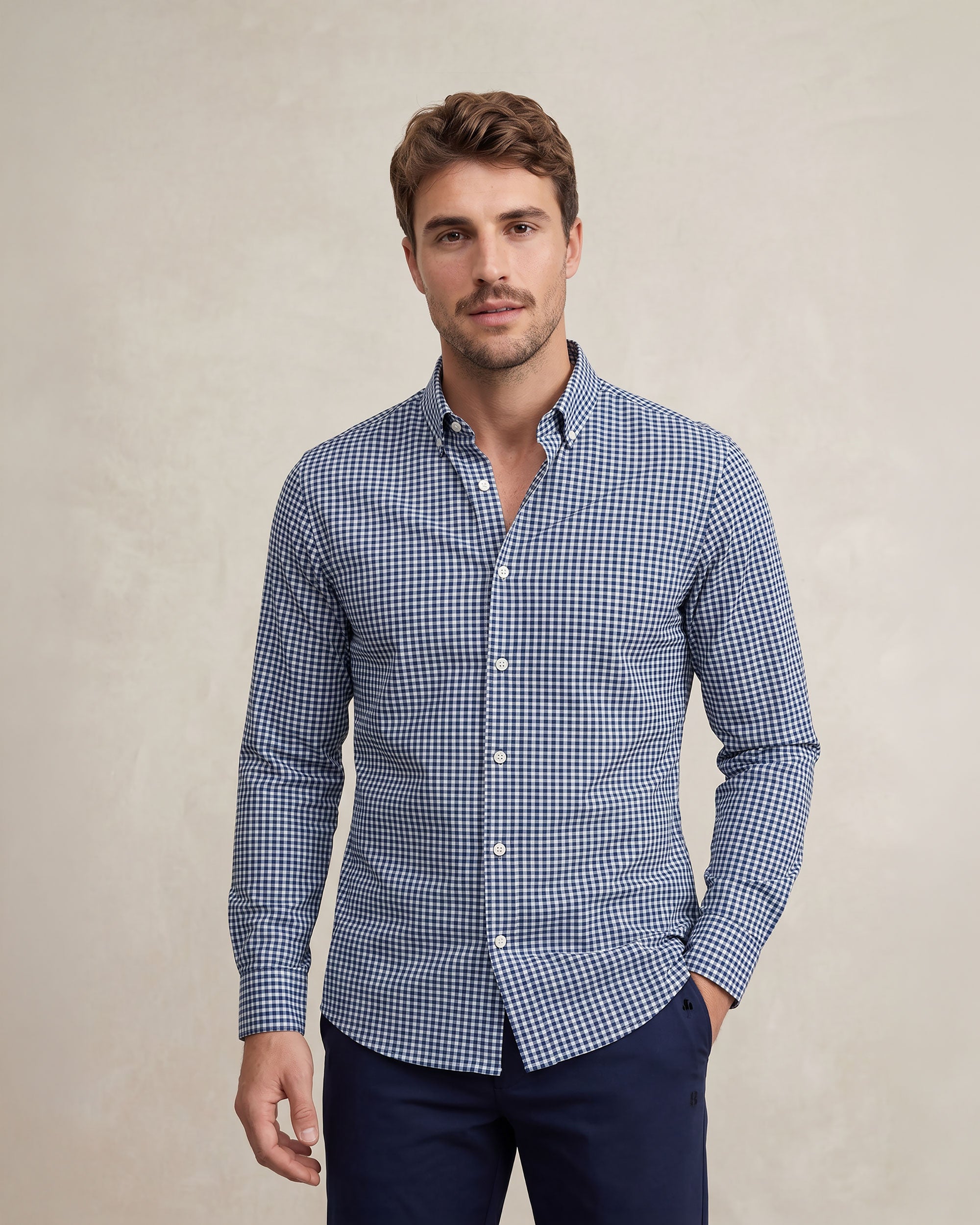 Imagen 0 de Camisa non iron de hombre corte regular vichy marino Azul