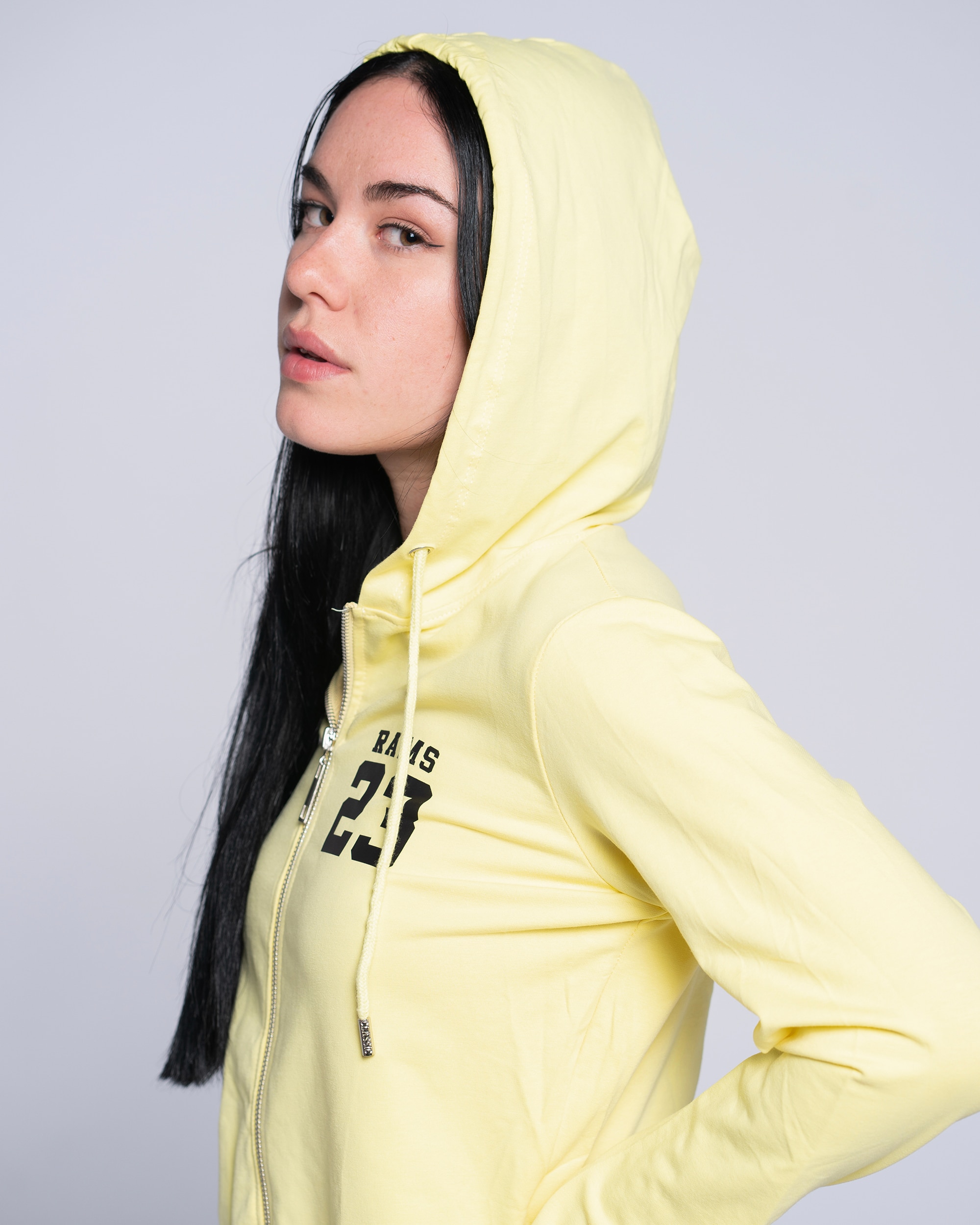 Sudaderas guess mujer el best sale corte ingles