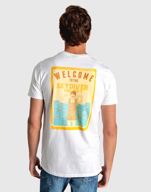 Imagen 0 de Camiseta de hombre en color blanco de manga corta