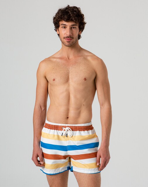 Imagen 0 de Bañador tipo bermuda de hombre con cintura elástica y estampado de rayas horizontales