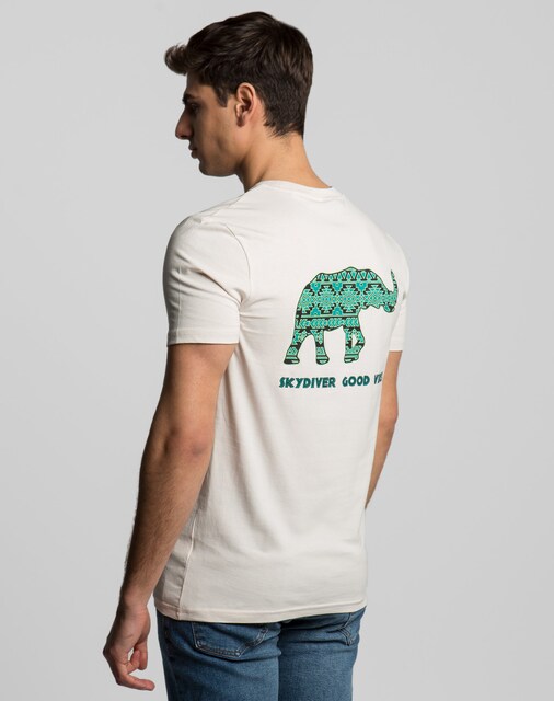 Imagen 0 de Camiseta con estampado en la espalda y logotipo en el delantero.