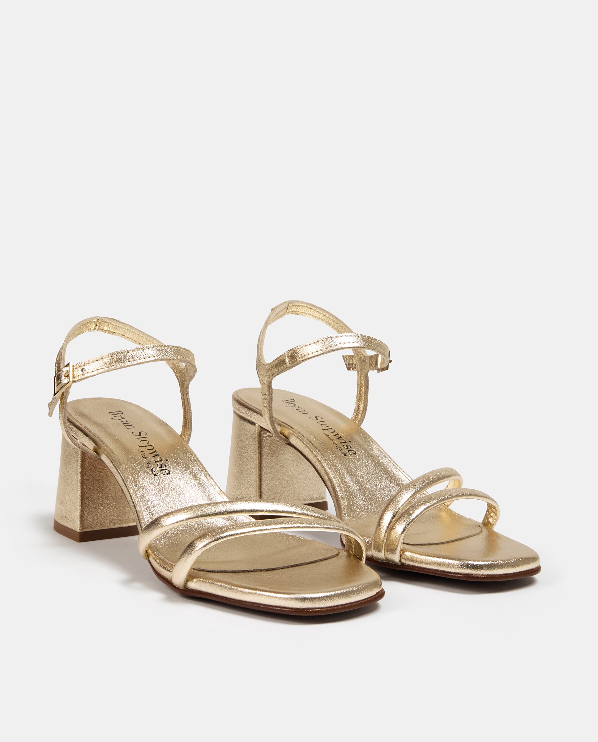 Sandalias de tacón de mujer de piel con hebilla ajustable - Bryan Stepwise - Dorado Dorado-3