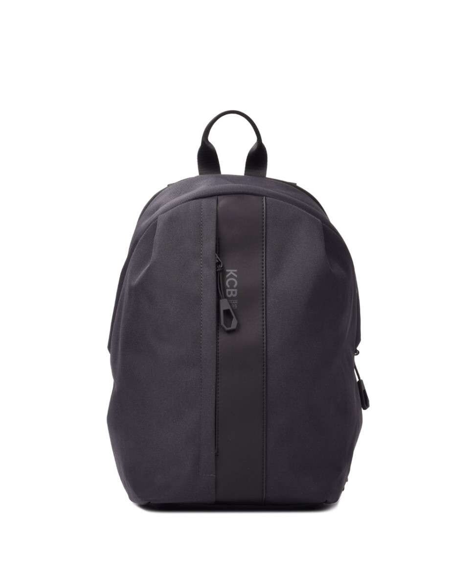 Mochila pequeña de hombre color gris con cremallera · Kcb · El