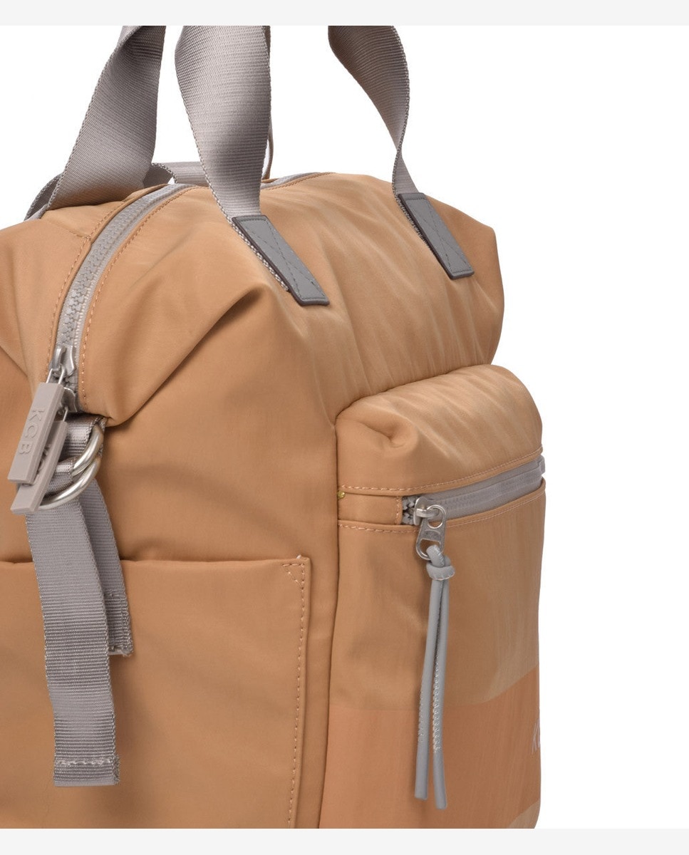 Mochila pequeña de mujer con bolsillo frontal - Kcb - Camel Camel-2