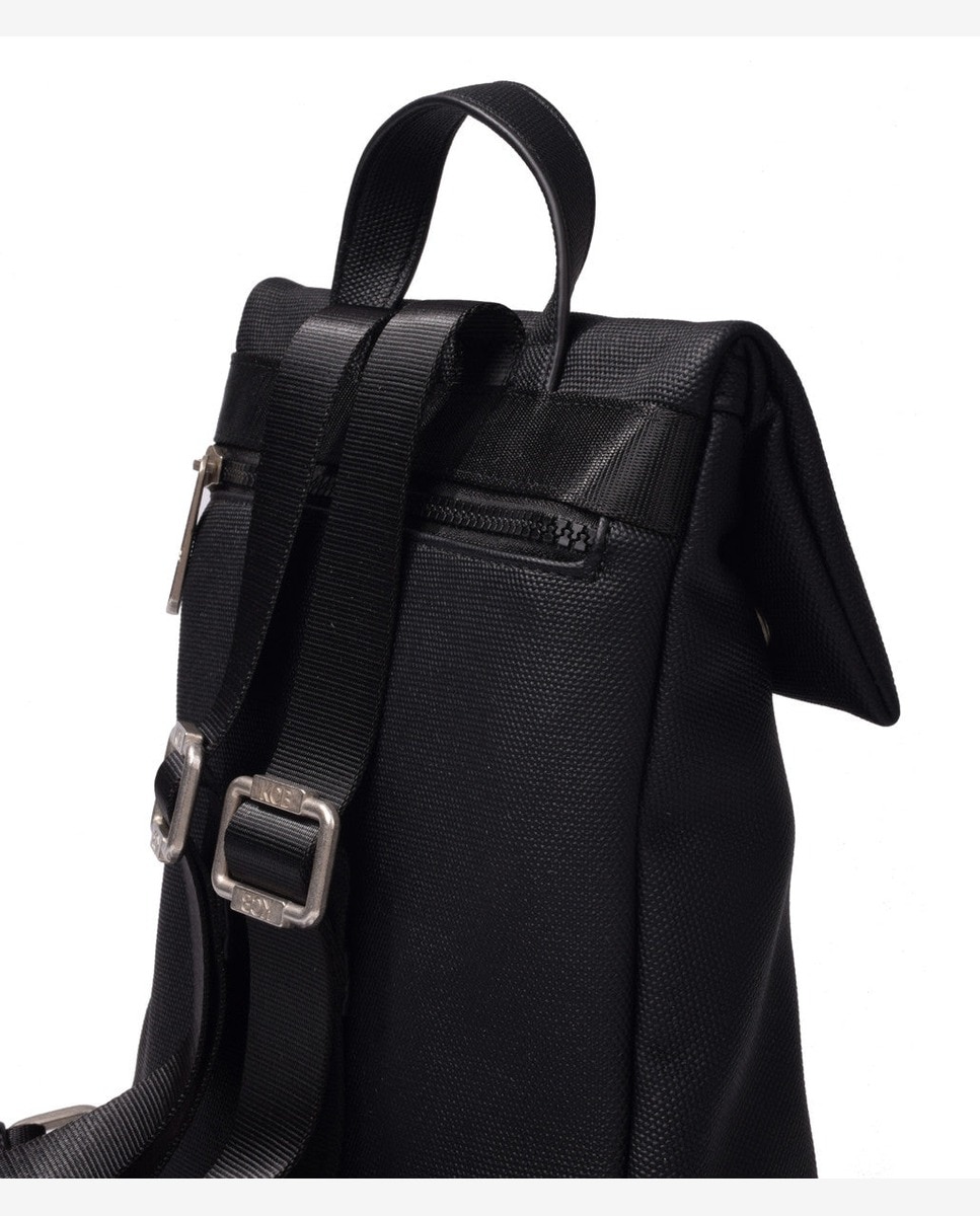Mochila antirrobo mediana de mujer con solapa - Kcb - Negro Negro-2
