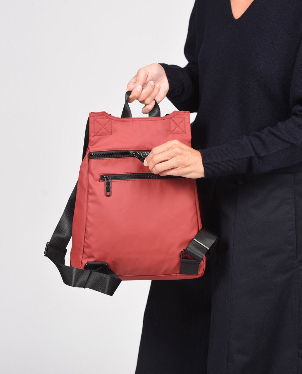 Mochila dual antirrobo pequeña color cereza de mujer - Kcb - Cereza Cereza-3