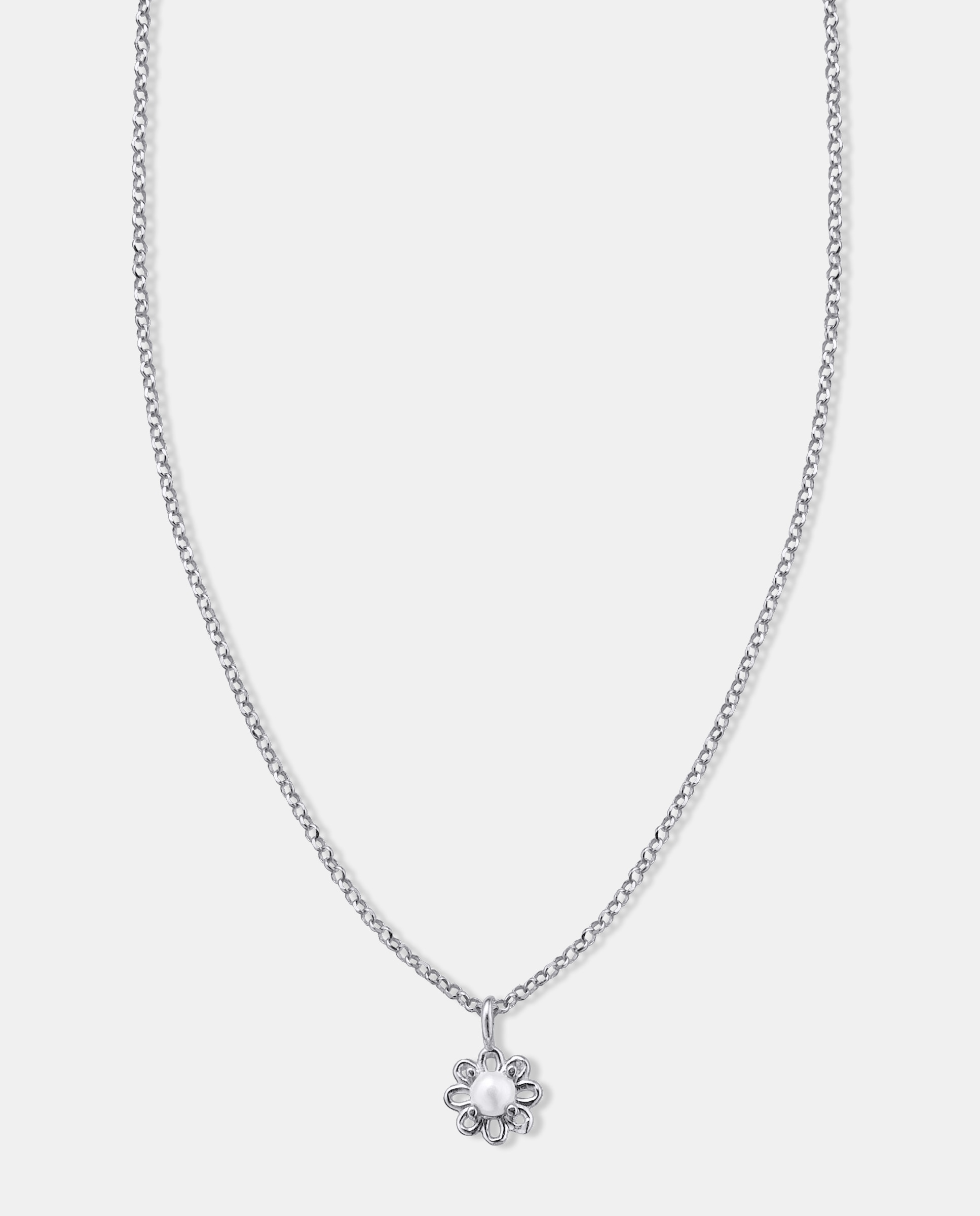 Imagen 0 de Cadena con colgante infantil mi primera joya flor calada de plata con perla Plateado
