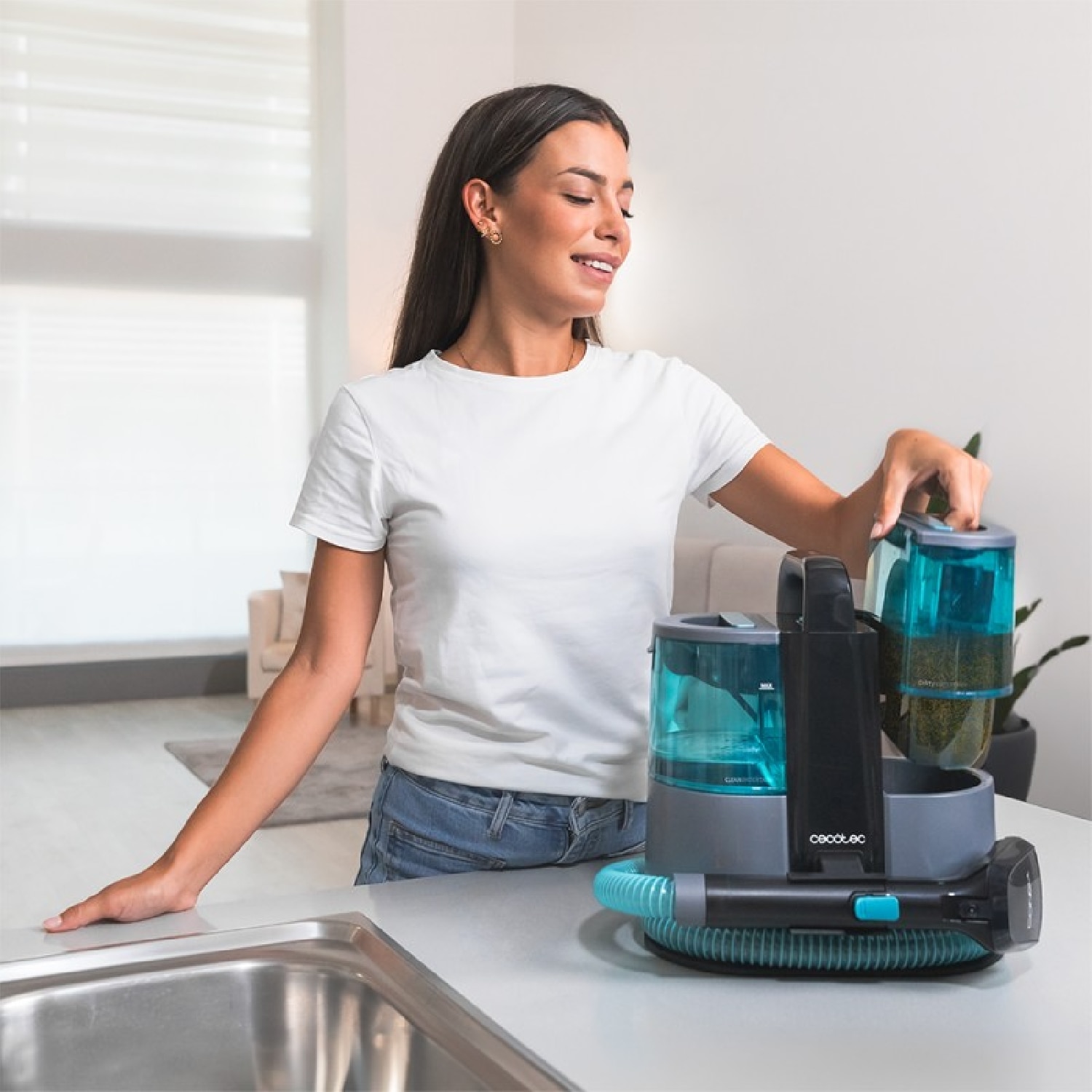 Aspirador para tapicerías con cable Cecotec Conga 4000 Carpet&Spot Clean XL Advance - Gris Gris-5