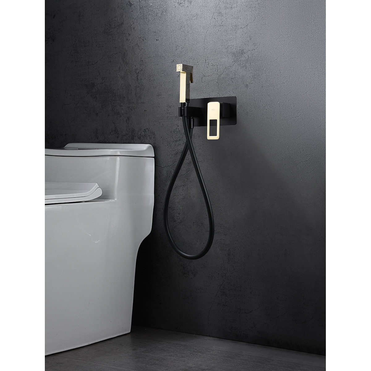 Imagen 2 de Grifo empotrado monomando para bidé Suecia Imex - Negro / Oro Negro / Oro