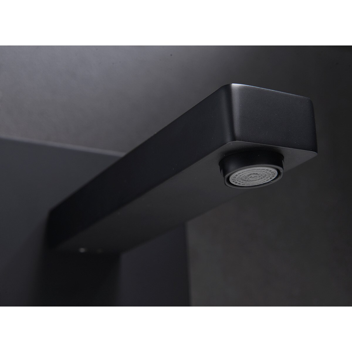 Imagen 2 de Grifo monomando empotrado de lavabo Suiza Imex - Negro mate Negro mate
