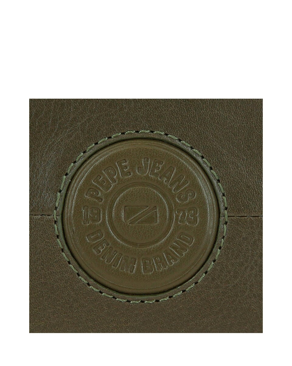 cartera rockera hombre
