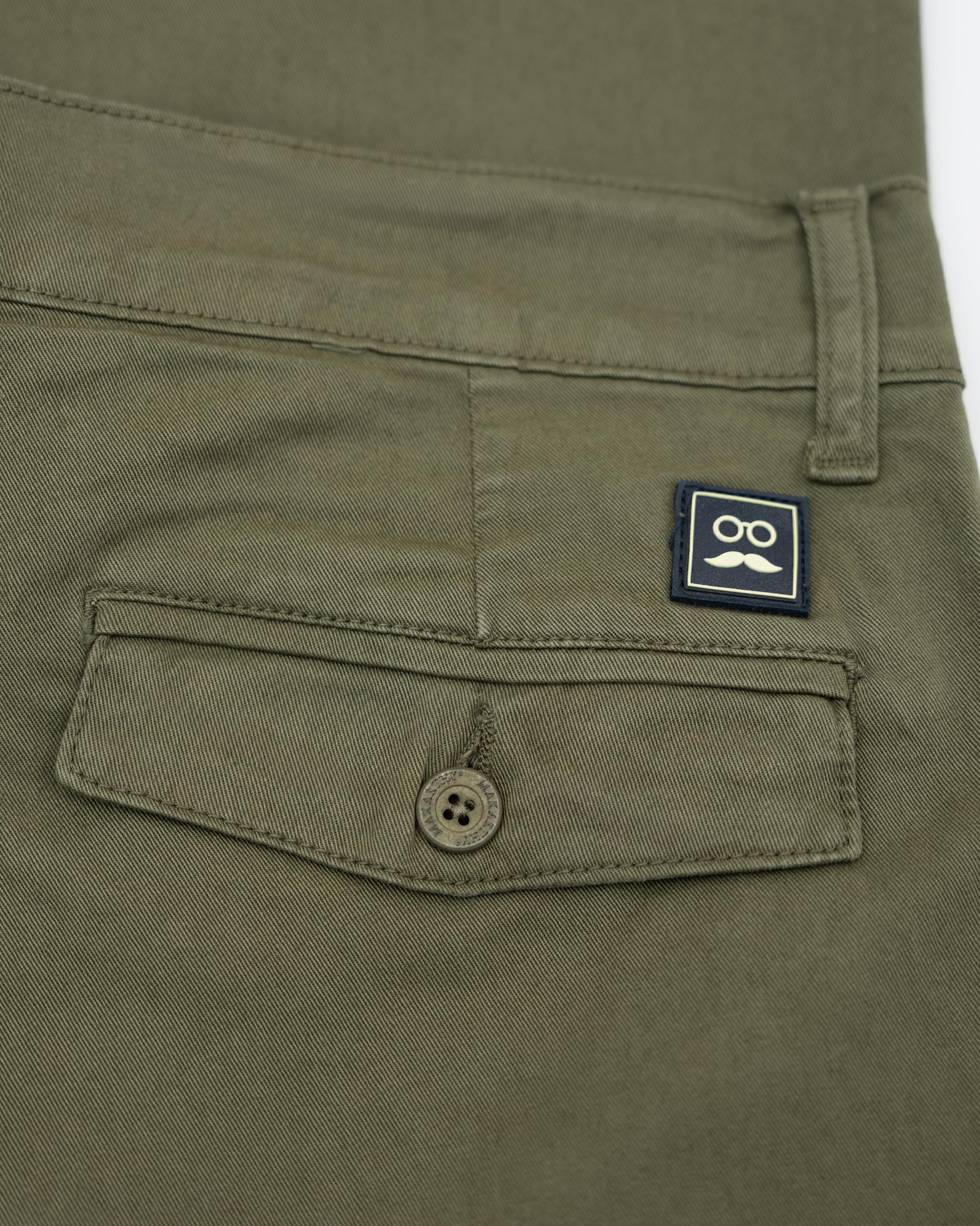 Imagen 3 de Pantalón cargo de hombre slim con logo en bolsillo trasero - Makarthy - Verde militar Verde militar