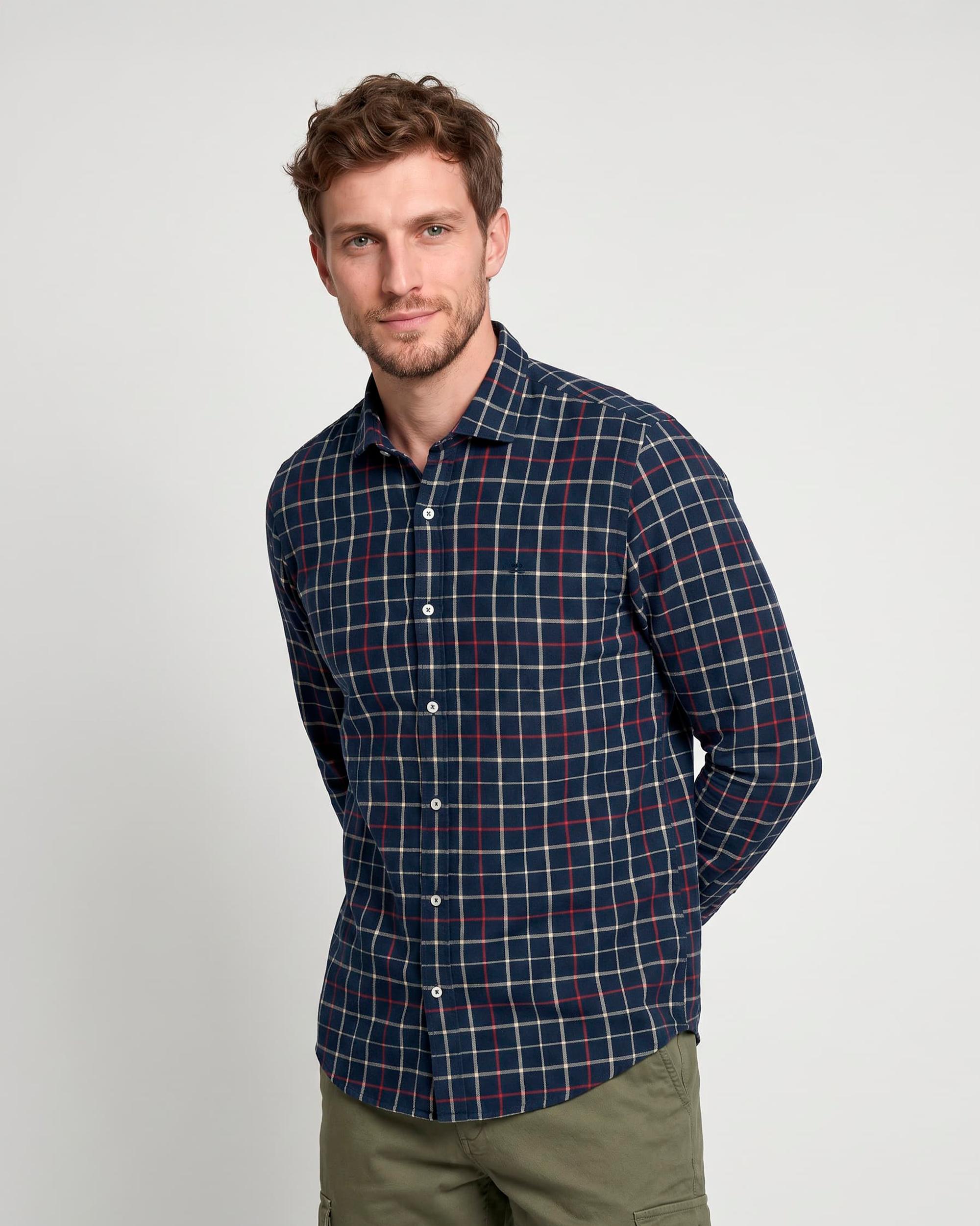 Imagen 1 de Camisa de hombre slim con cuadros tartán Granate