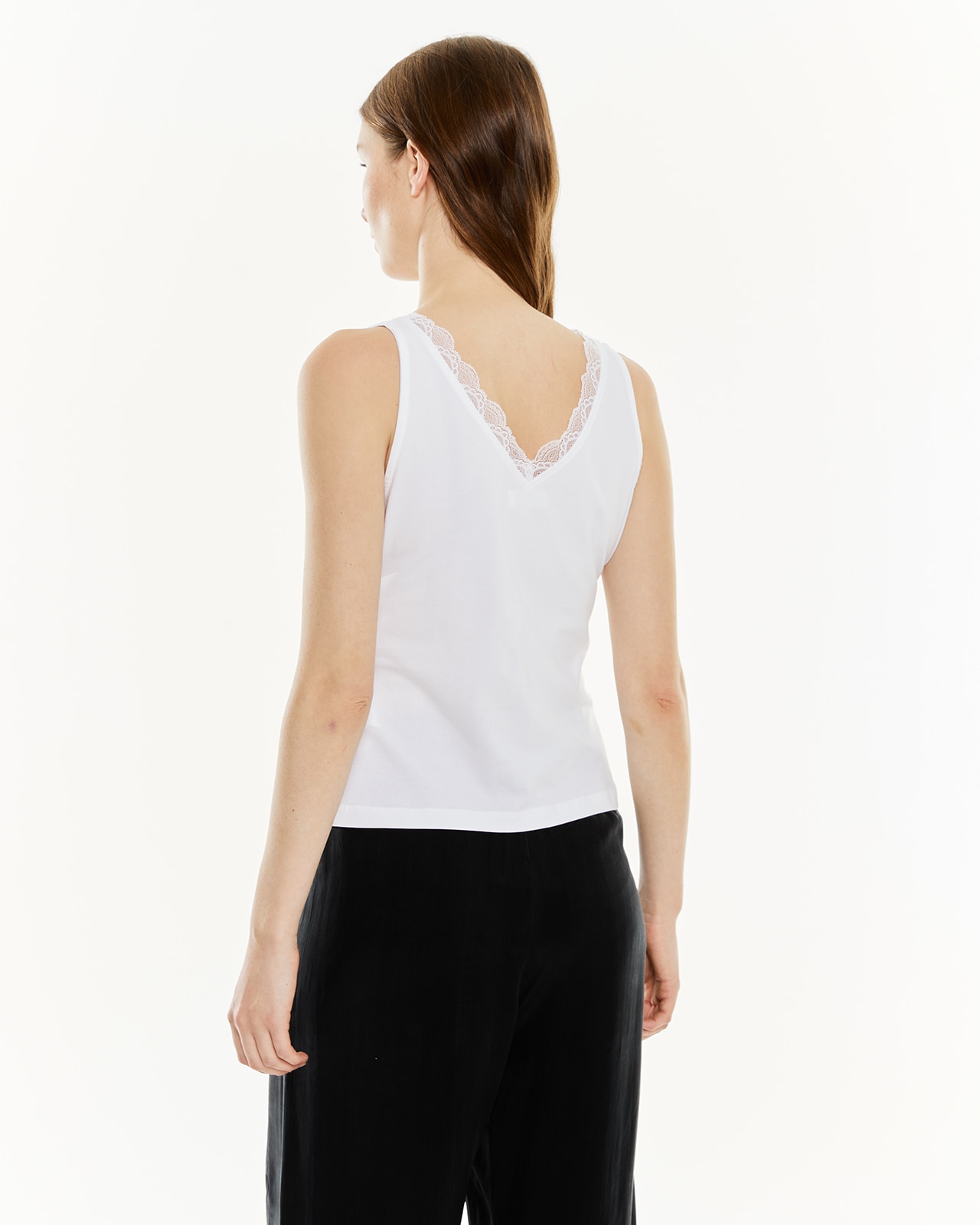 Camiseta de mujer entallada con tirantes y detalle de puntilla - System Action - Blanco Blanco-2
