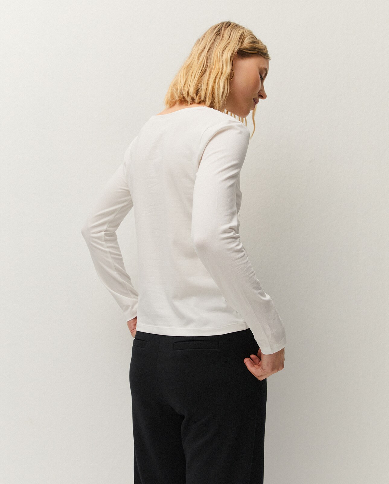 Camiseta básica de mujer con puntilla en el escote - System Action - Blanco Blanco-2