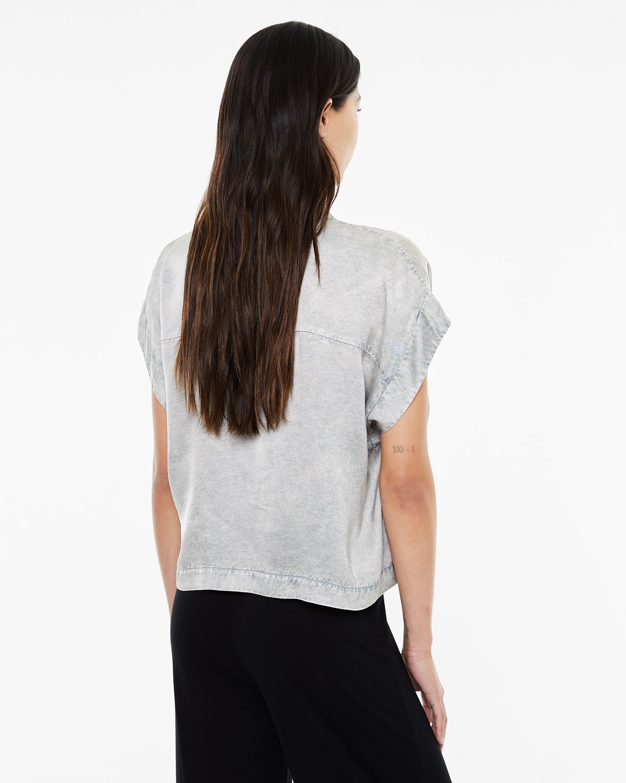 Camisa de mujer oversize con bolsillos plastrón - System Action - Gris Gris-2