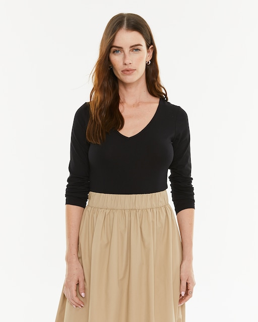 Imagen 0 de Body de mujer con escote pico y tejido en algodón orgánico