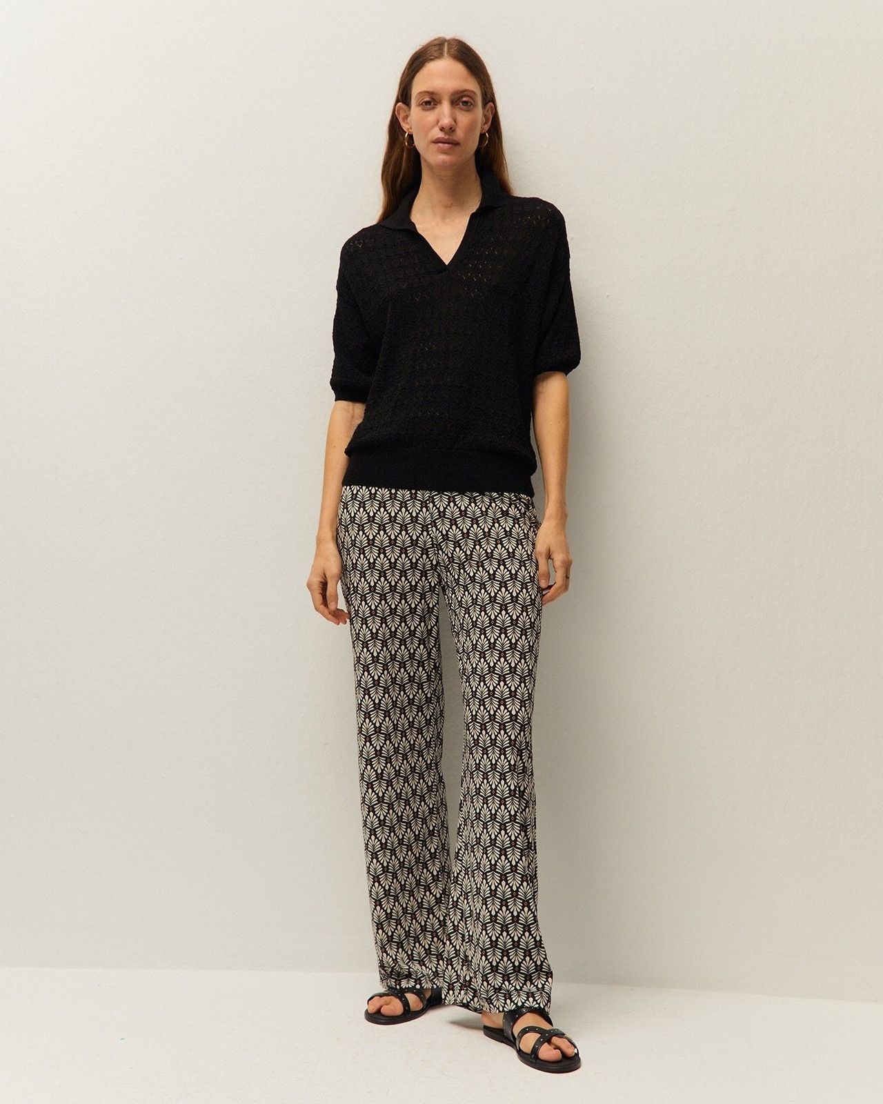 System Action - Pantalón recto de mujer con estampado geométrico y goma en la cintura.