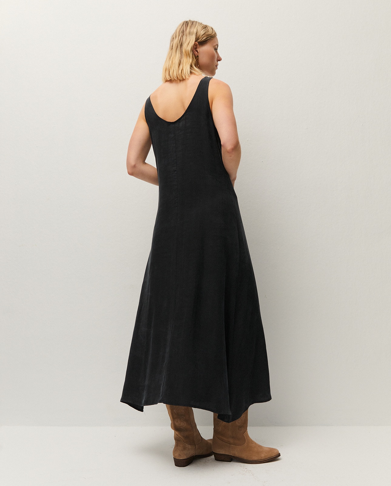 Vestido largo de tirantes en tejido cupro - System Action - Negro Negro-2