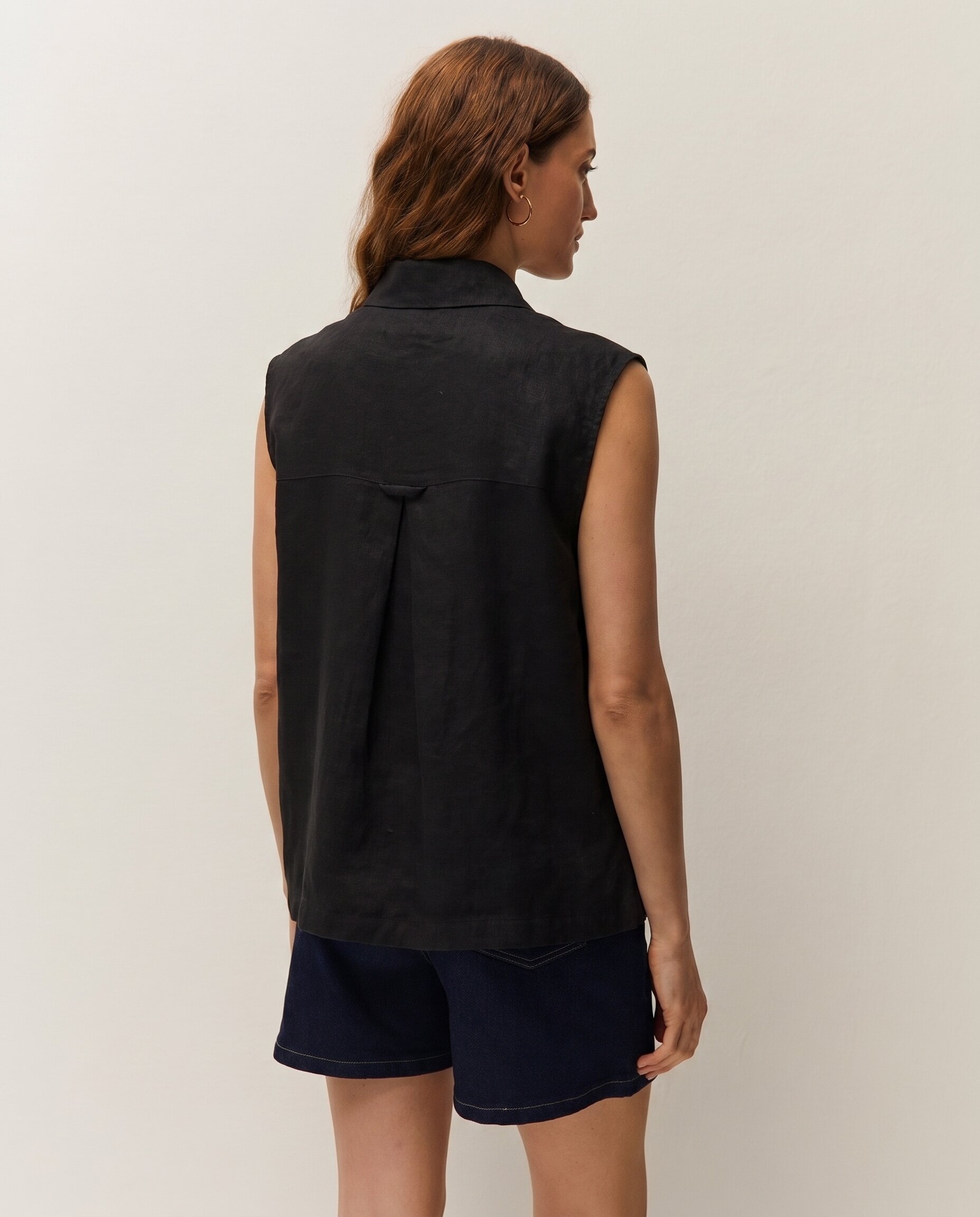 Camisa de lino de mujer con cuello camisero y manga corta - System Action - Negro Negro-2
