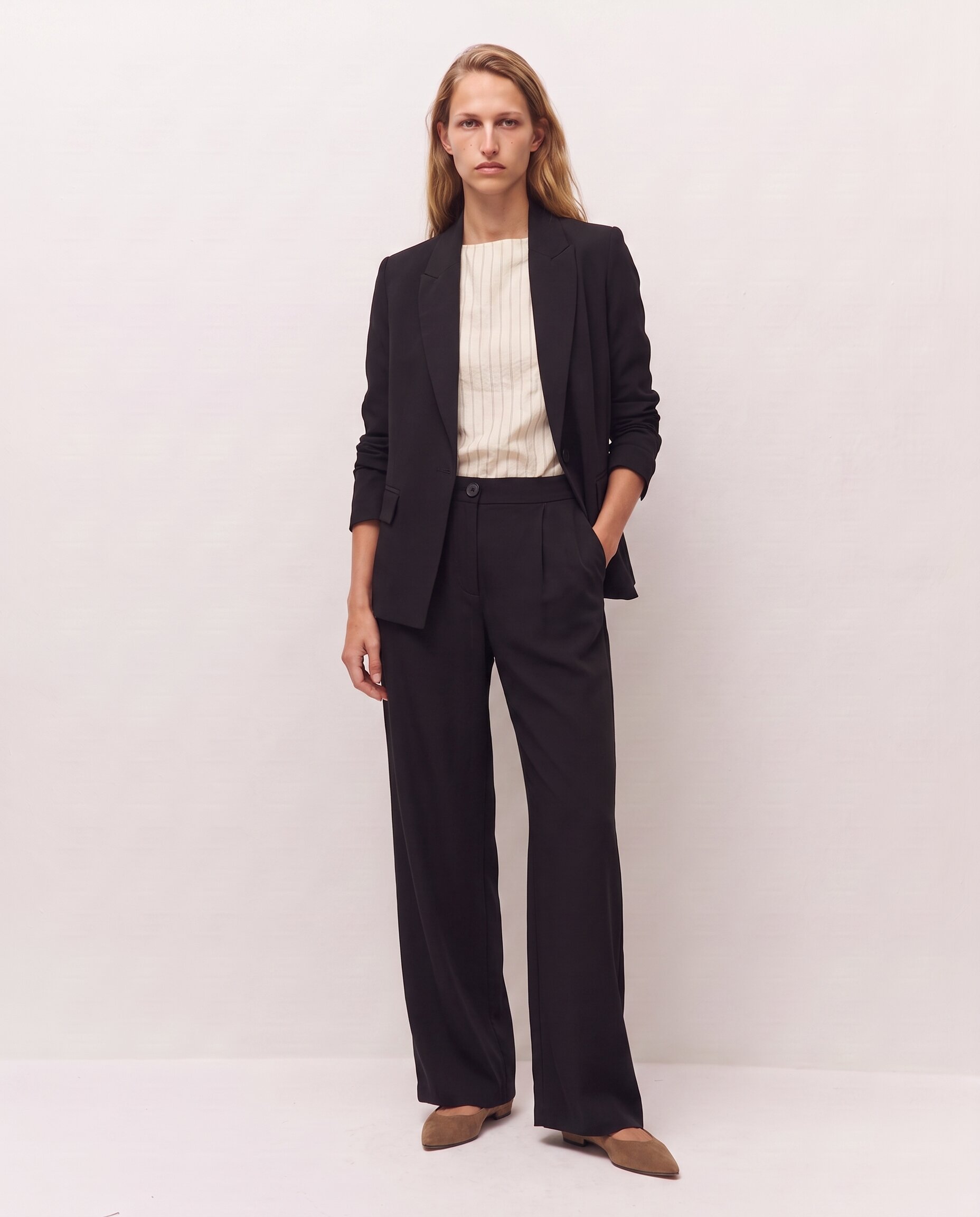 Pantalón de mujer confort con cierre de gancho - System Action - Negro Negro-1