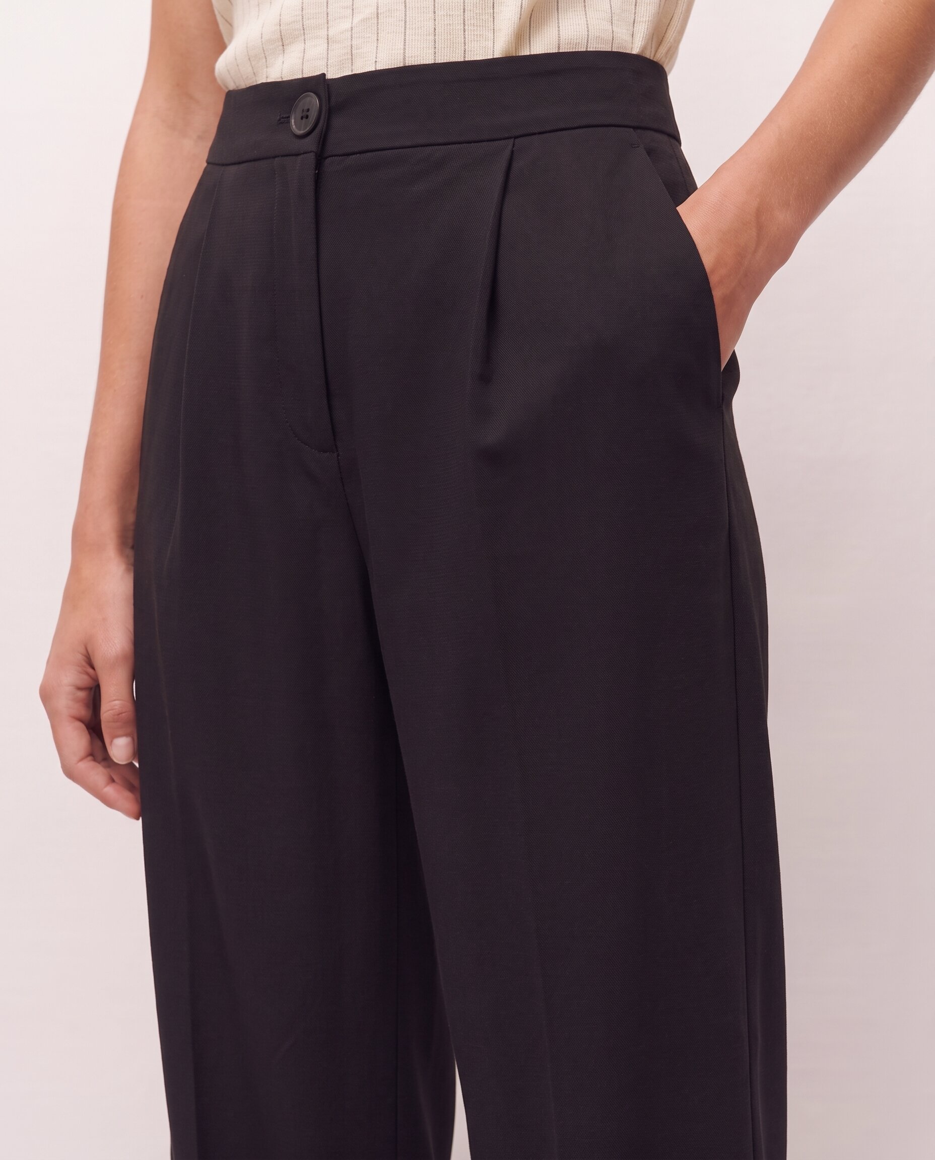 Pantalón de mujer confort con cierre de gancho - System Action - Negro Negro-4