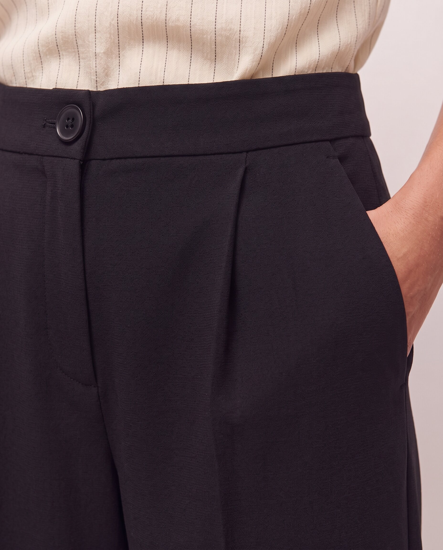 Pantalón de mujer confort con cierre de gancho - System Action - Negro Negro-5
