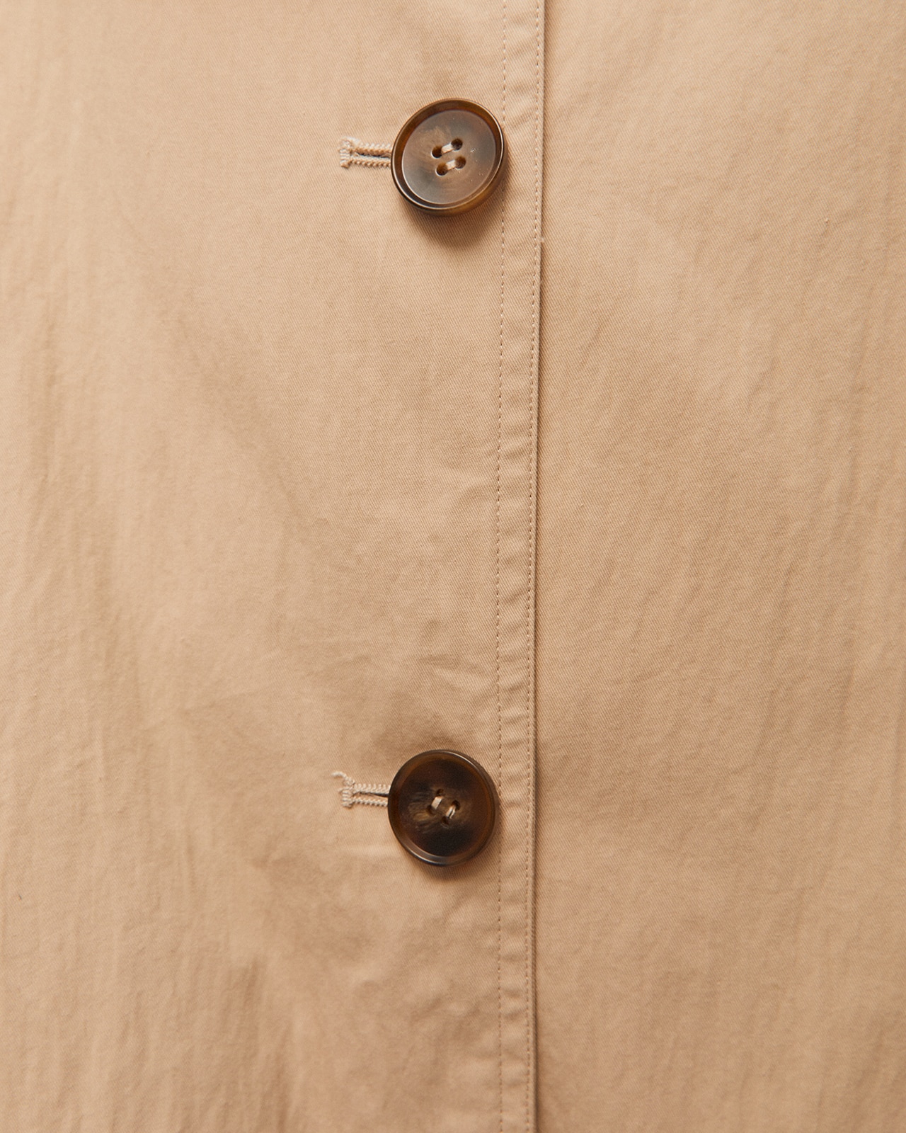 Gabardina trench larga de mujer con solapa y botones - System Action - Beige Beige-5